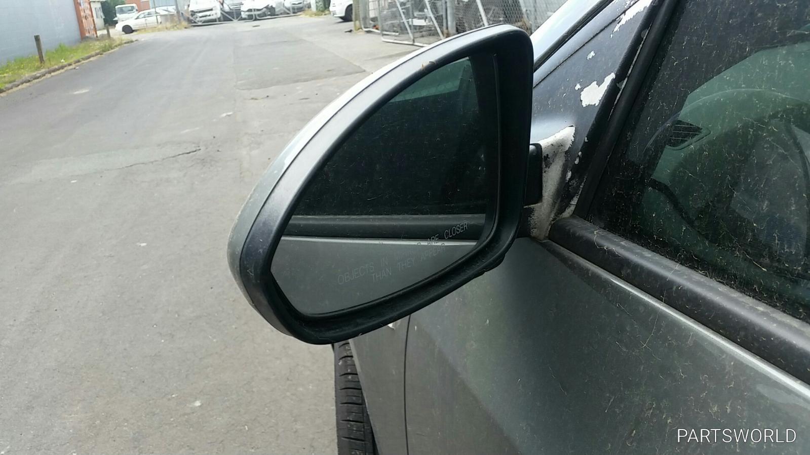 Holden Cruze - 2009-Present