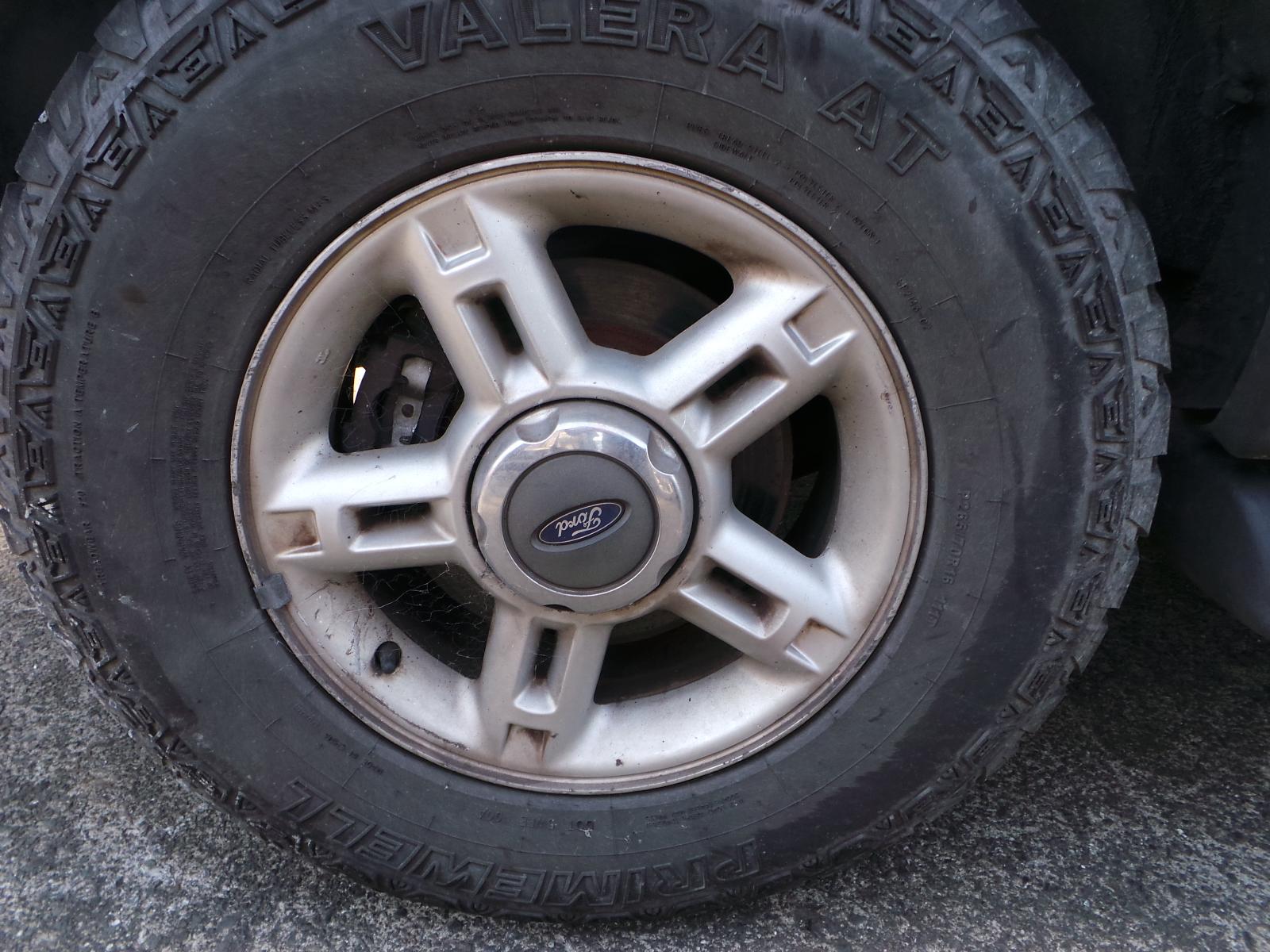 Ford Explorer - UT 2001-2005