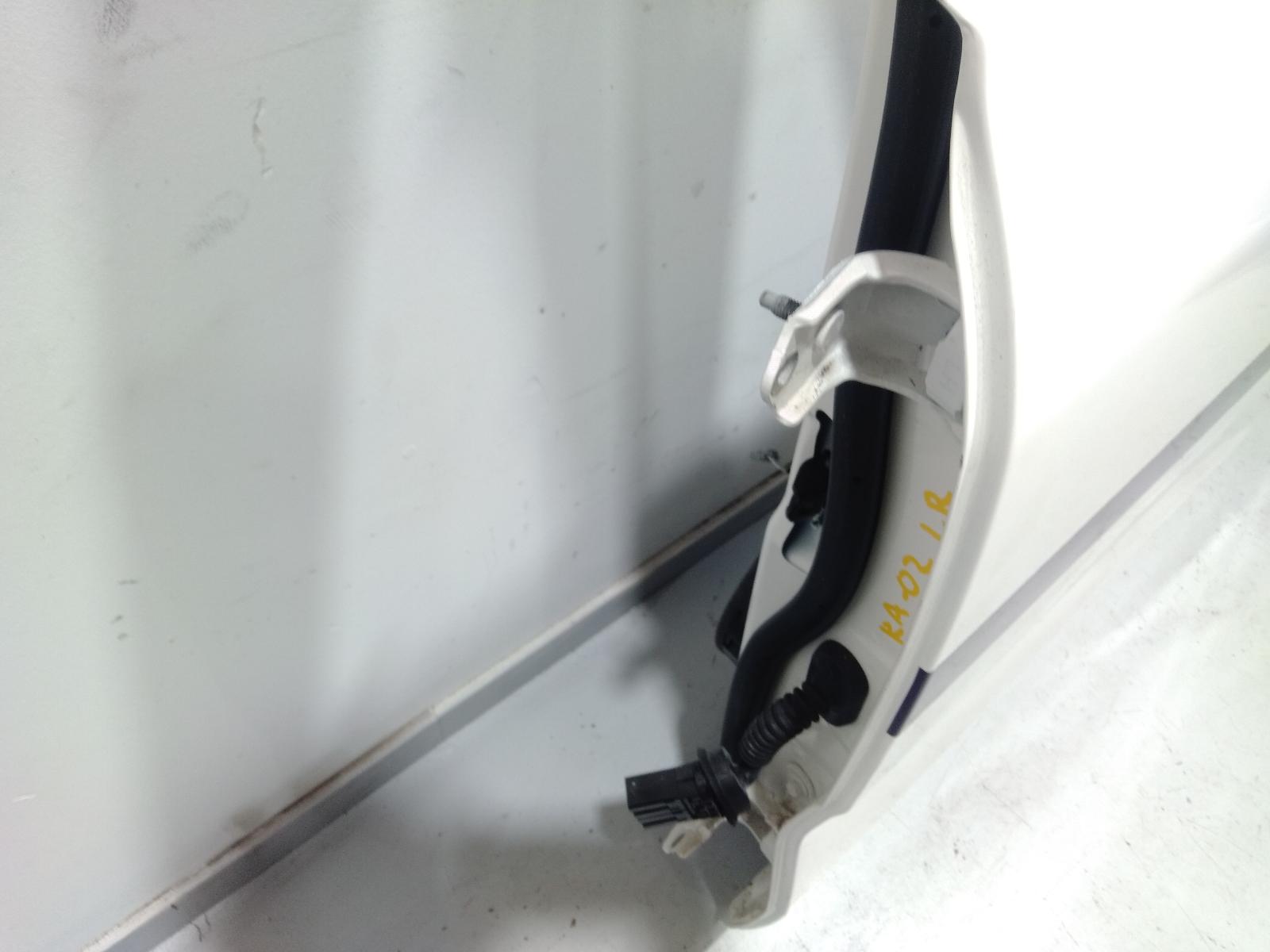 Left_Rear_Door_Sliding