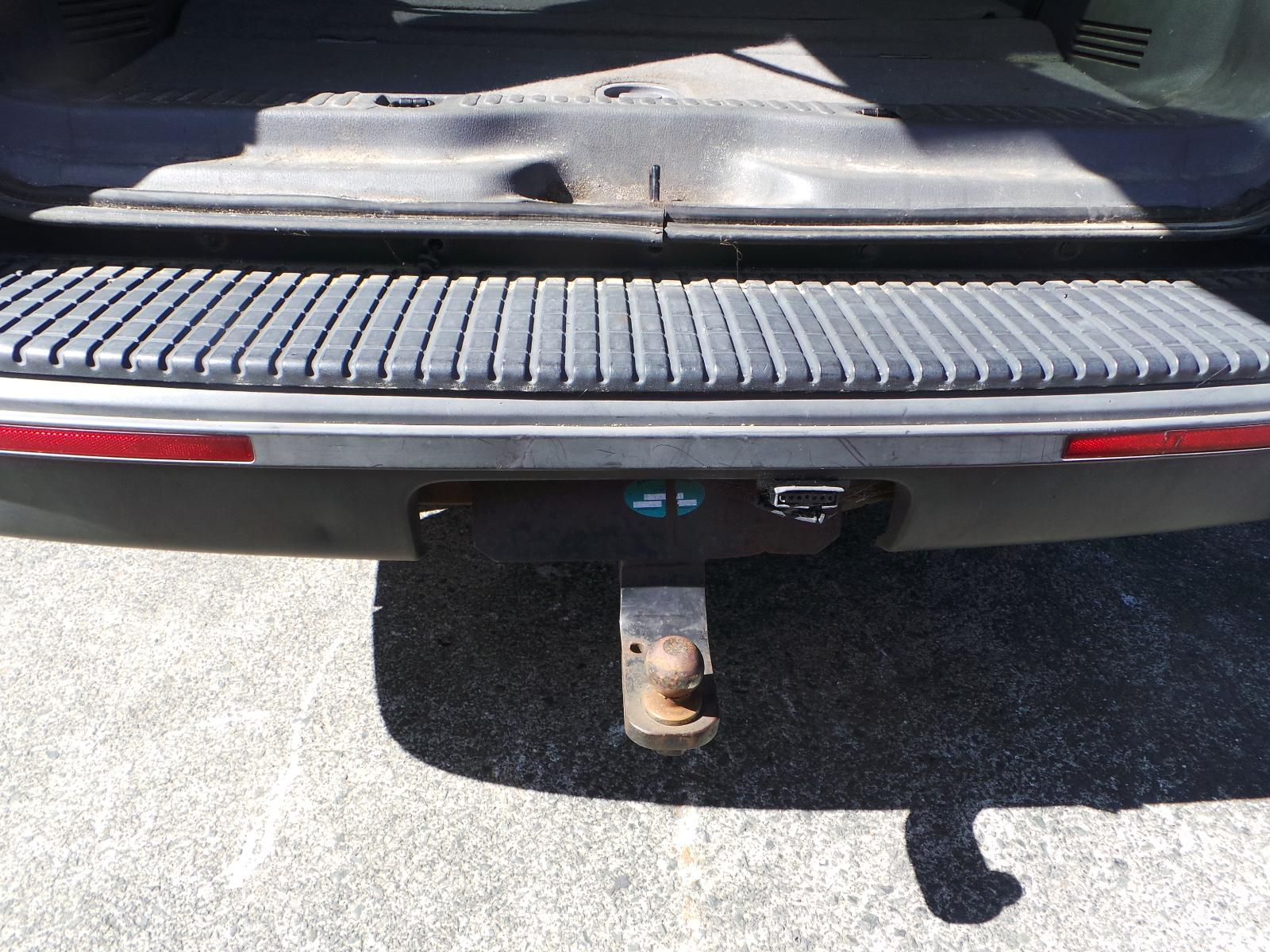 Ford Explorer - UT 2001-2005