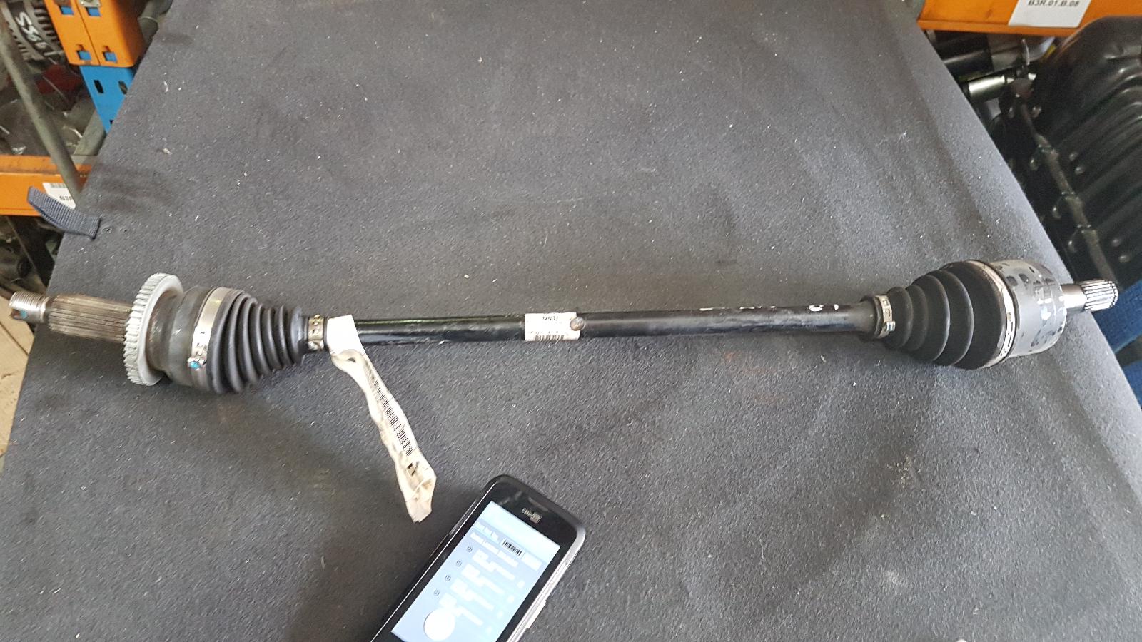 PartsWorld Drive Shaft parts for Hyundai Santa Fe 2013Present