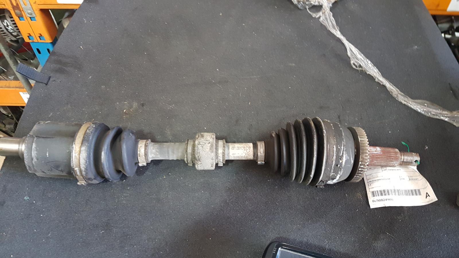 Left_Driveshaft