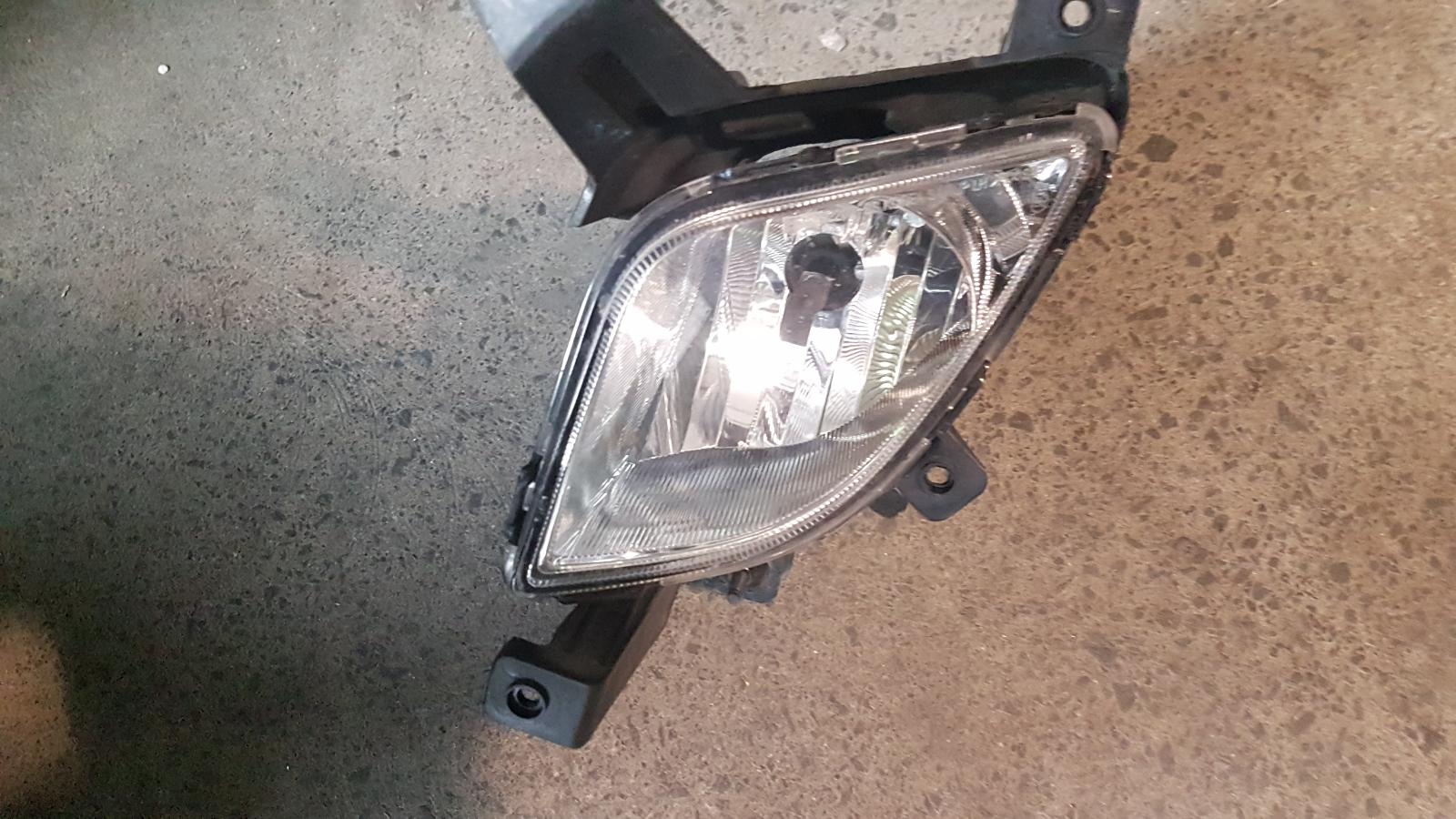 Left_Indicator_Fog_Side