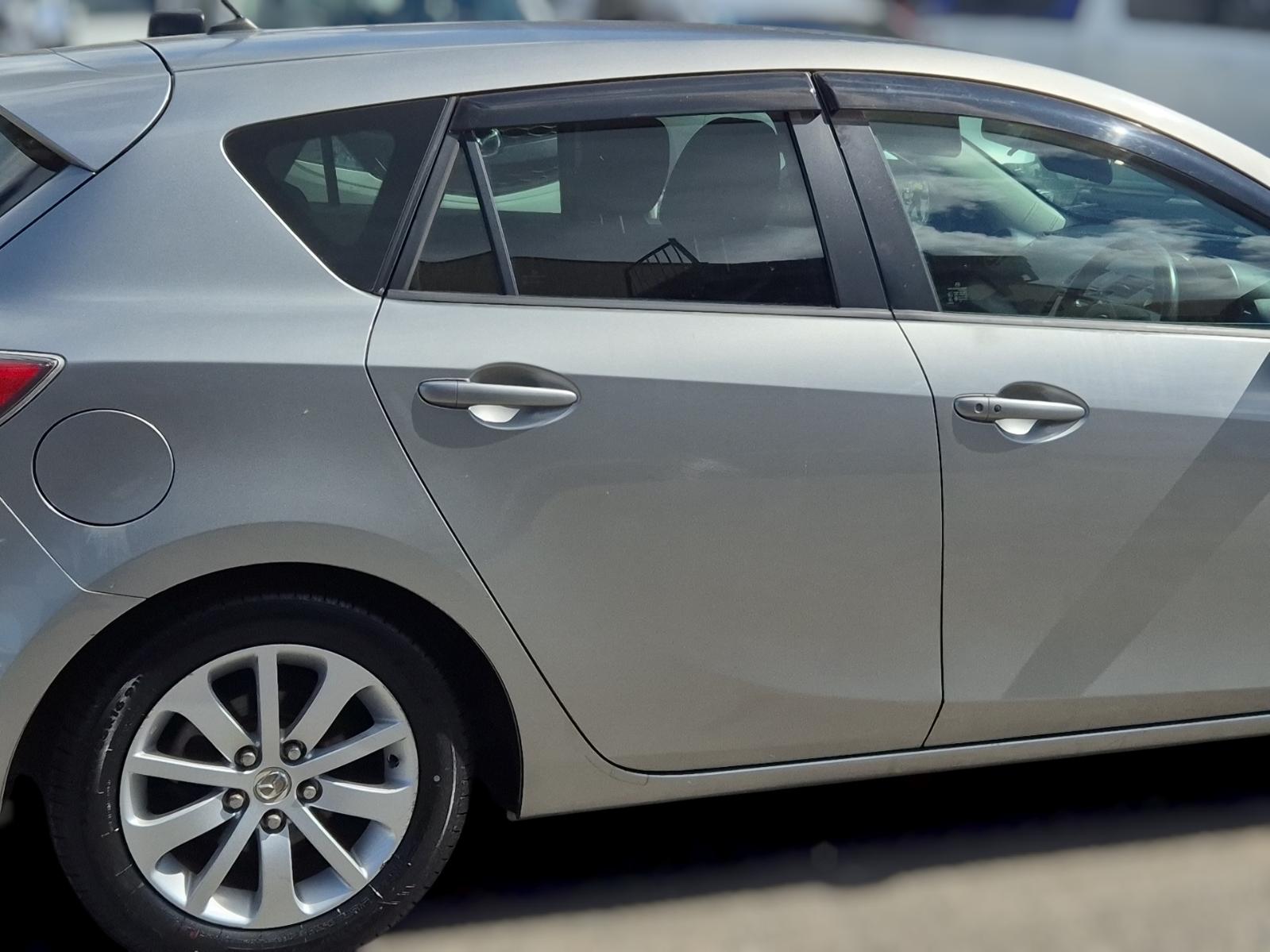 Right_Rear_Door_Sliding