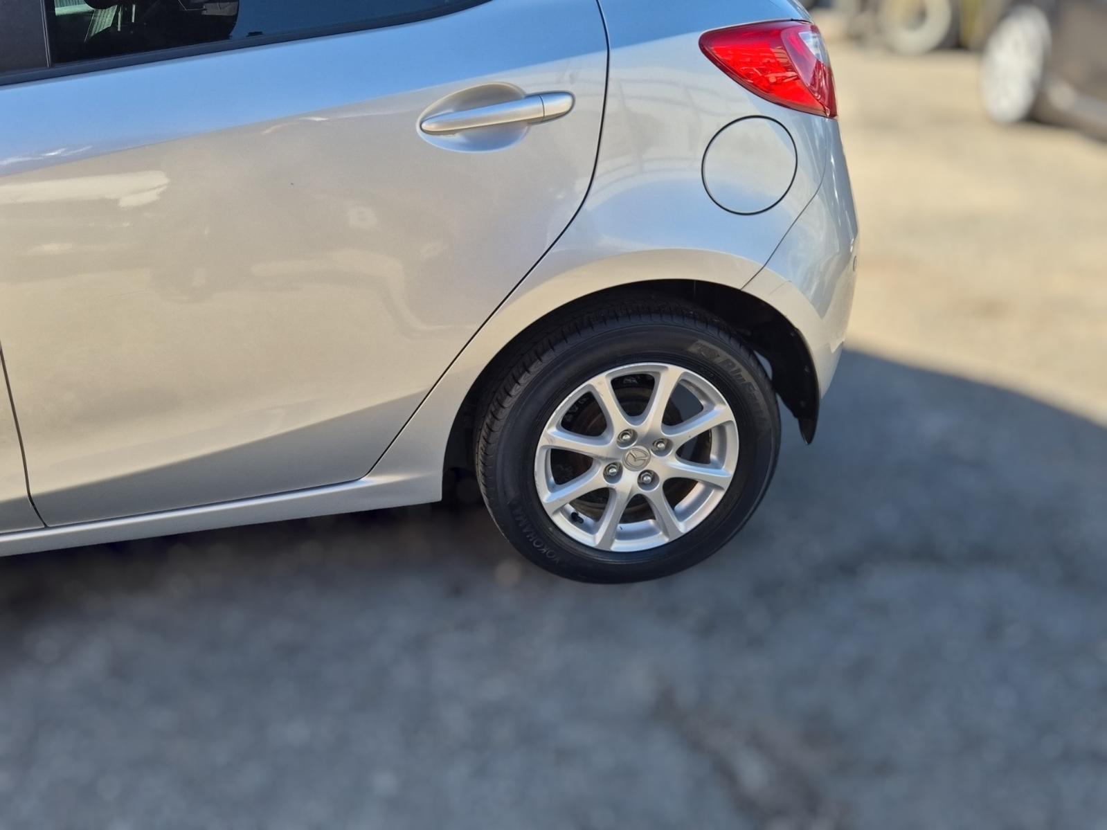 Left_Rear_Door_Sliding