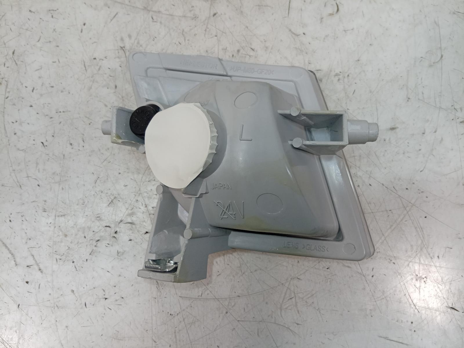 Left_Indicator_Fog_Side