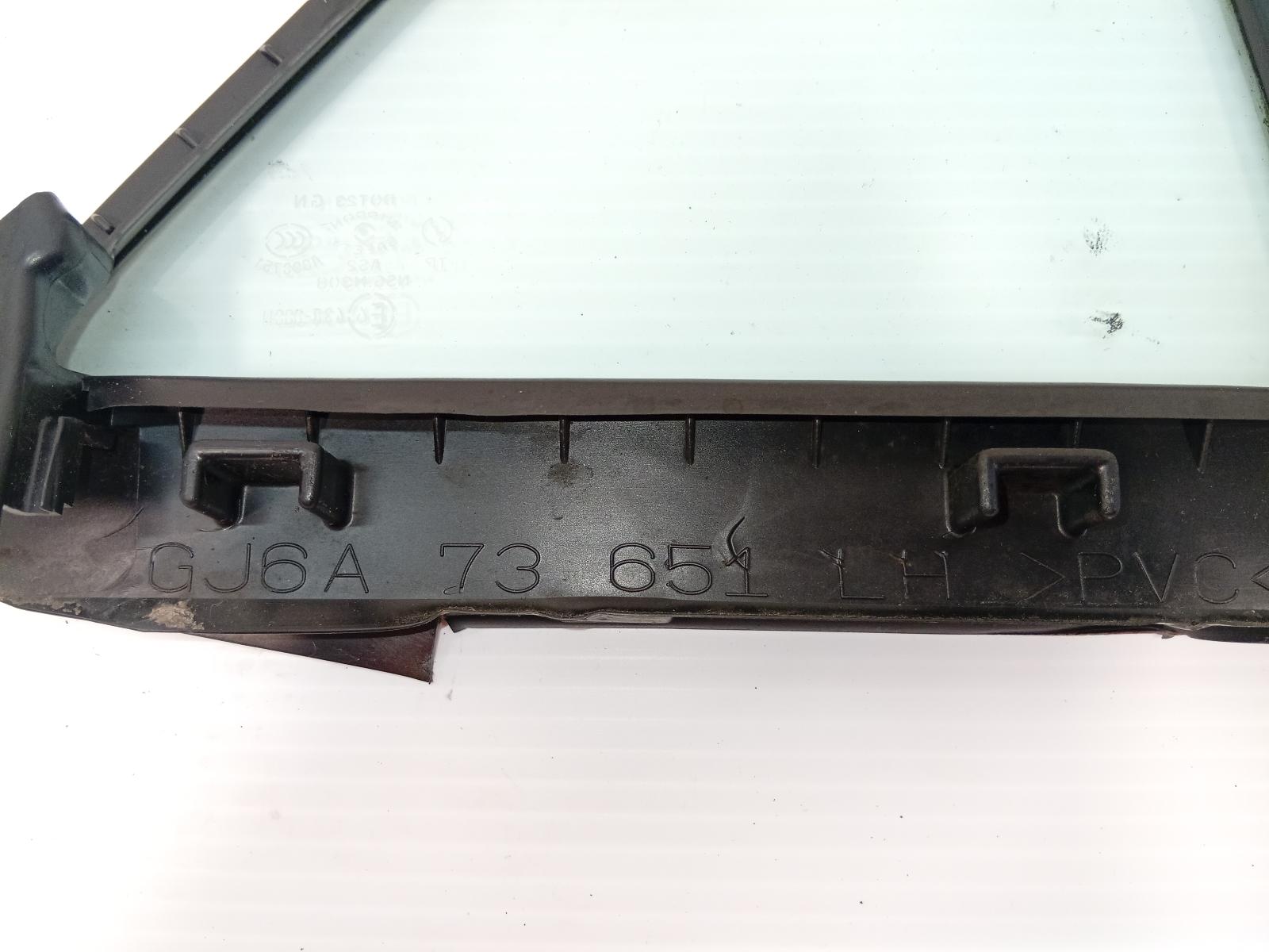 Left_Rear_1q_Door_Glass