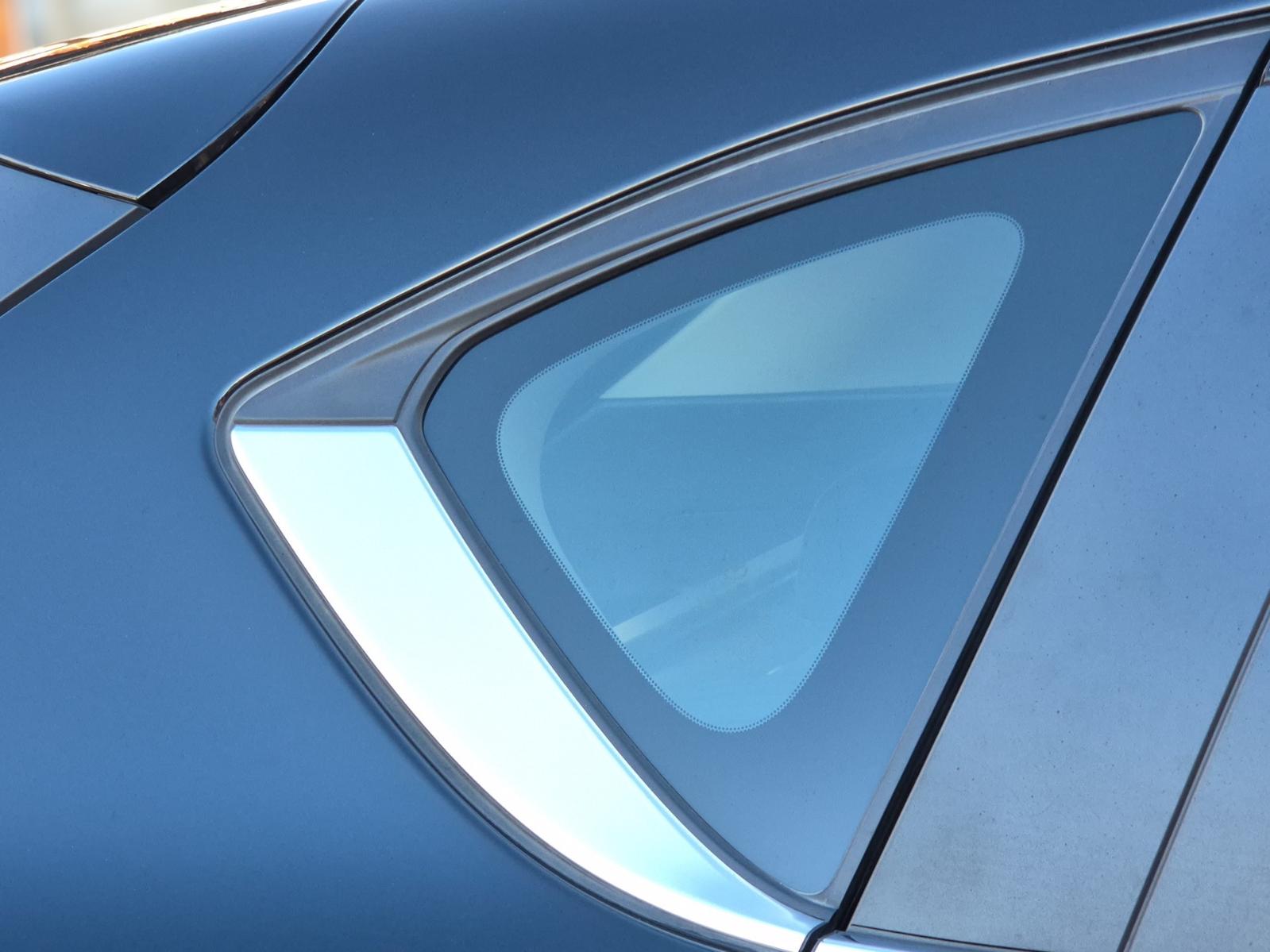 Right_Rear_Side_Glass