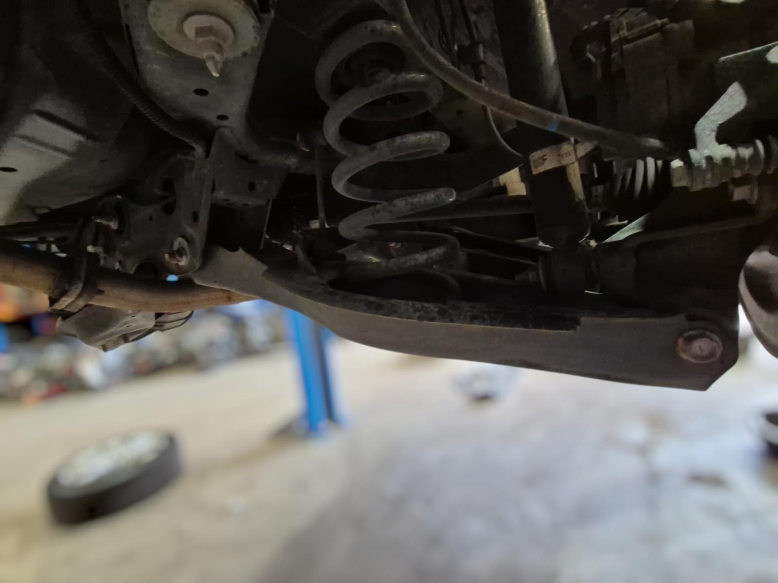 Right_Rear_Trailing_Arm