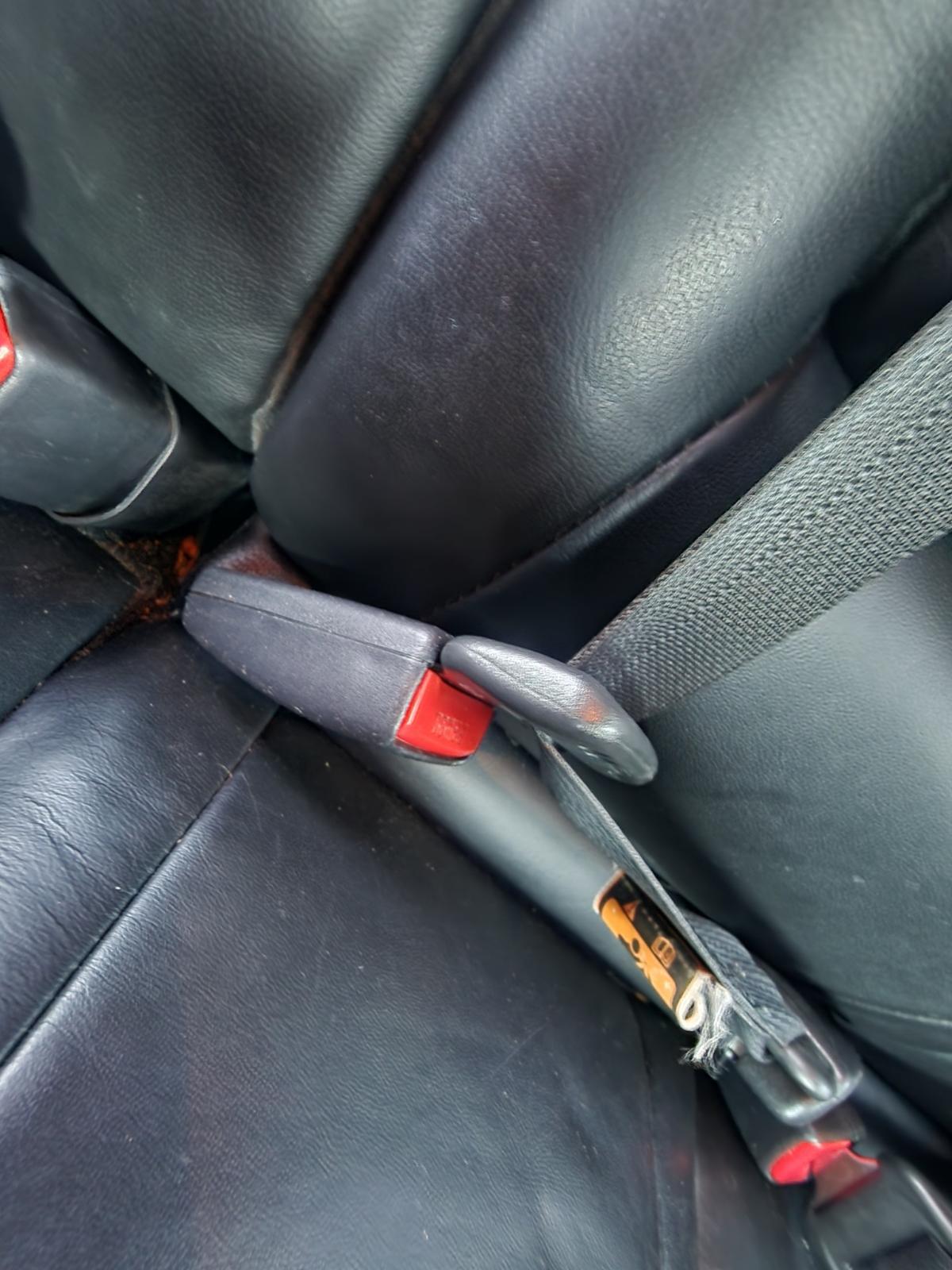 Seat_Belt_Stalk