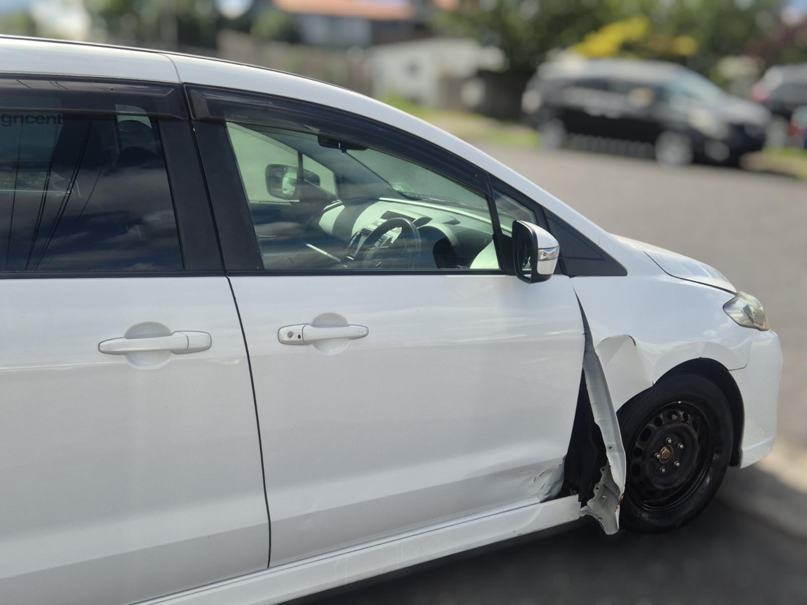 Mazda Premacy - CREW