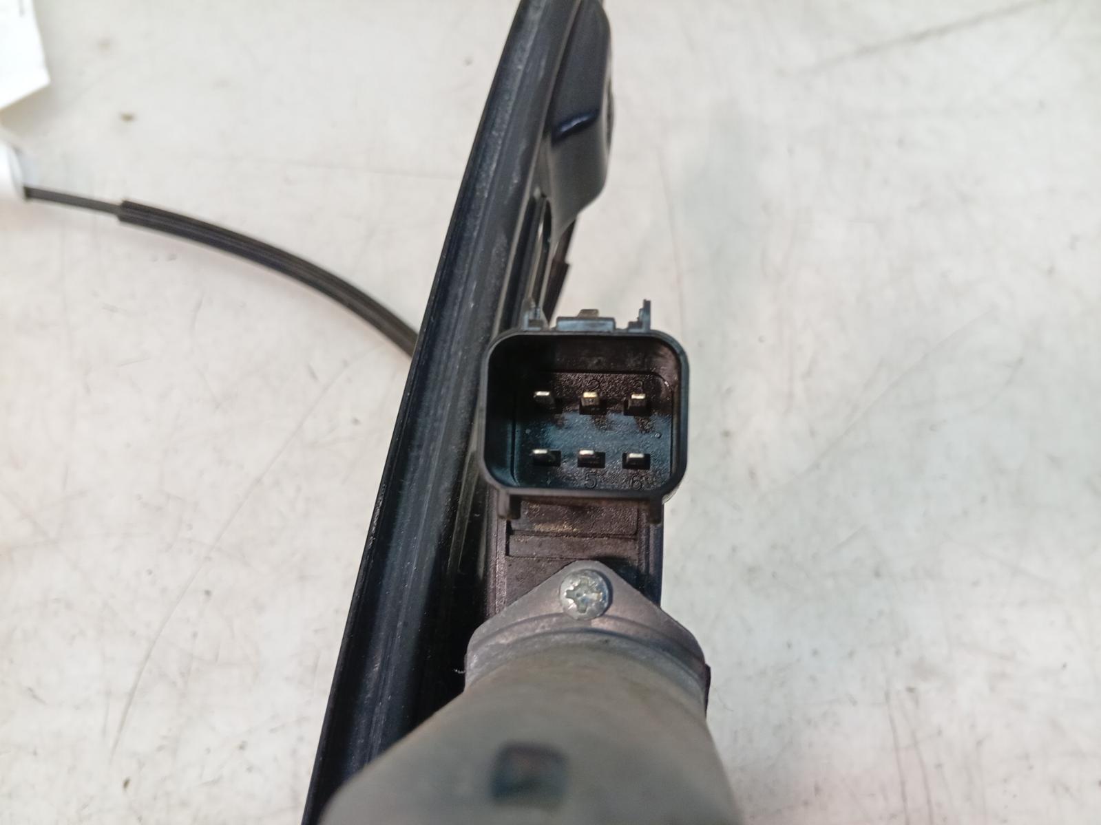 Right_Front_Window_Reg_Motor