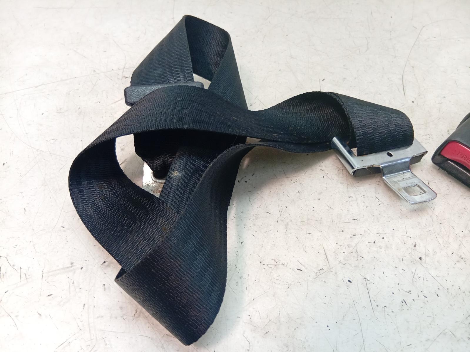 Seat_Belt_Stalk