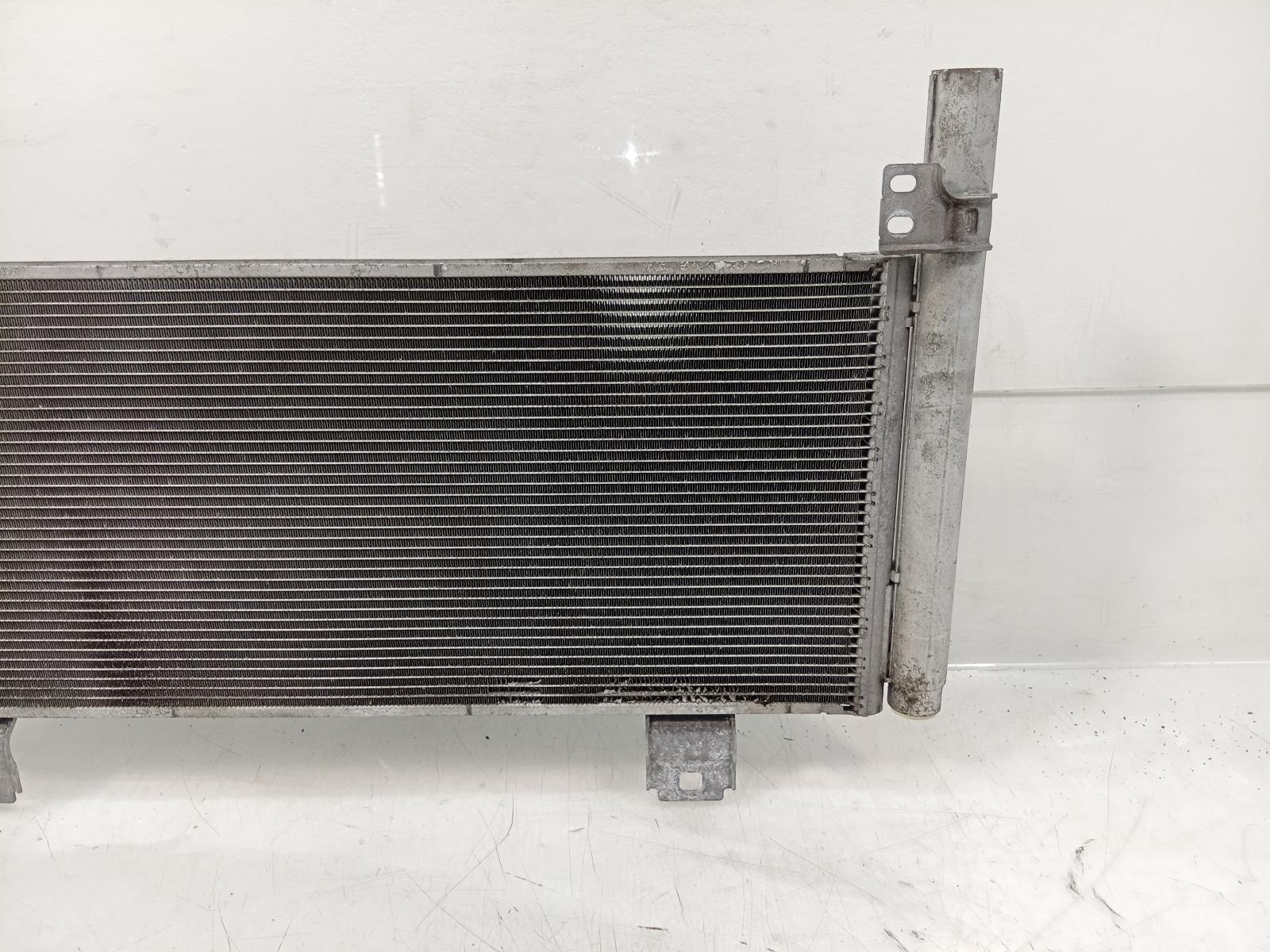 A_C_Condenser