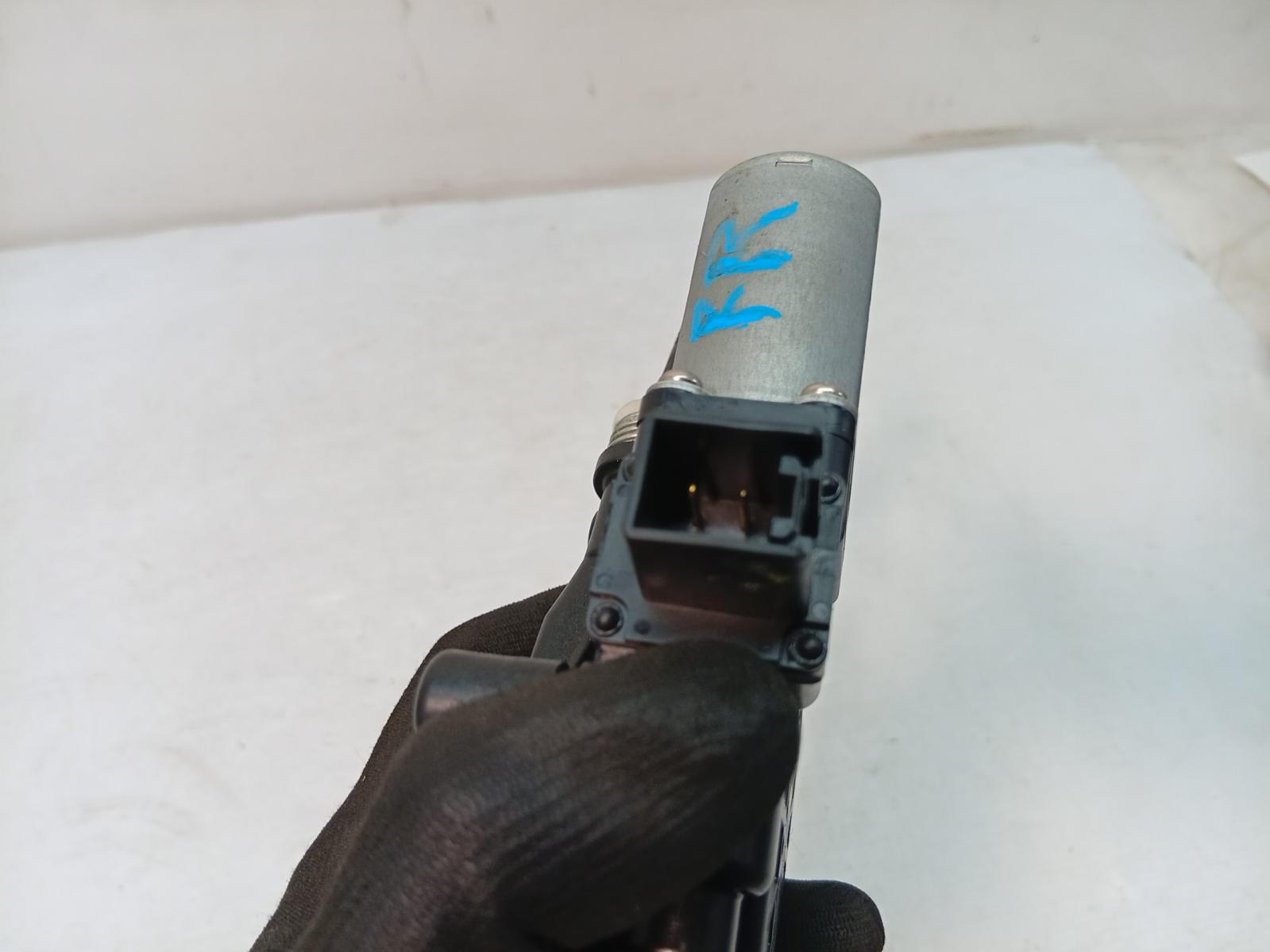 Right_Rear_Wnd_Reg_Motor