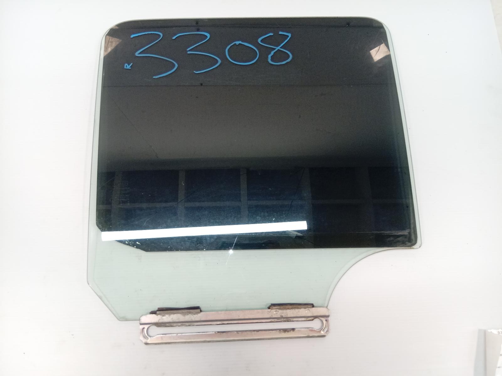 Right_Rear_Door_Window