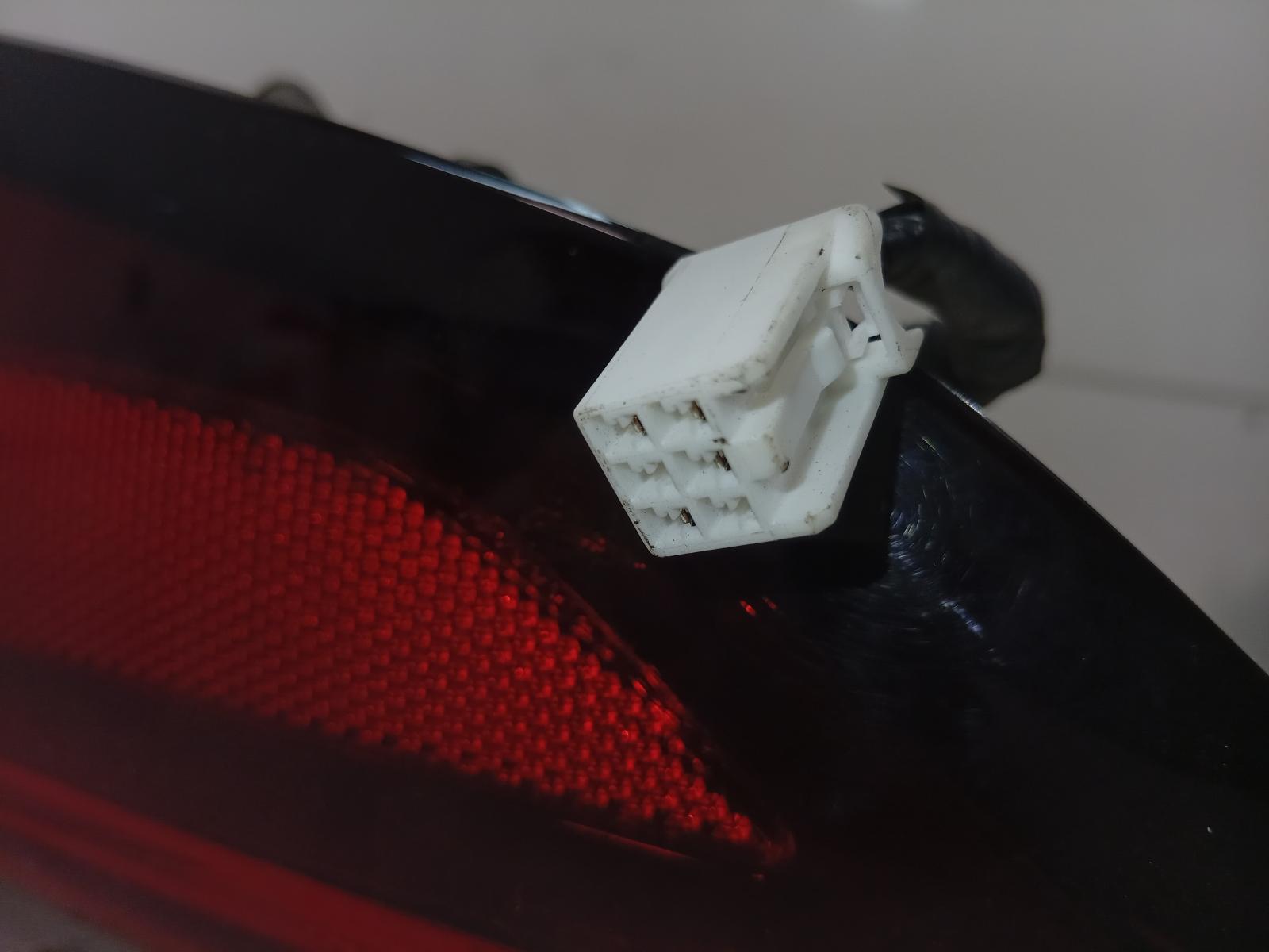 Left_Taillight
