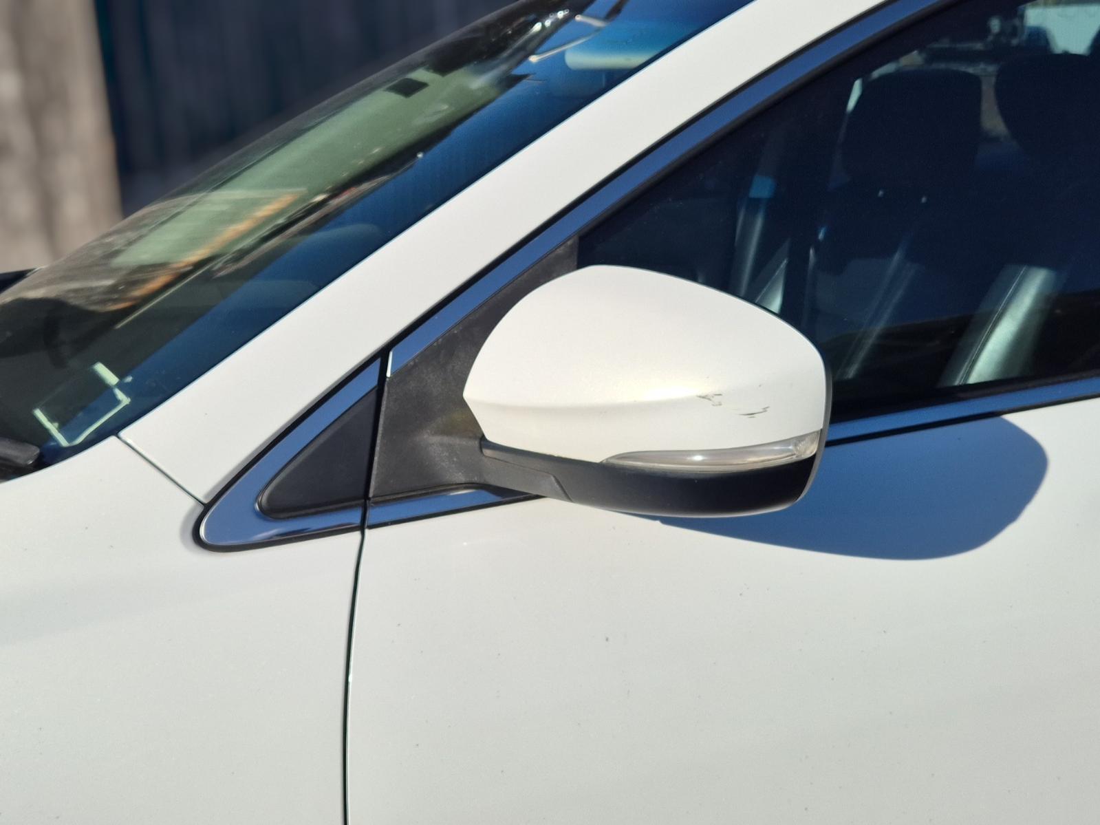 Left_Door_Mirror