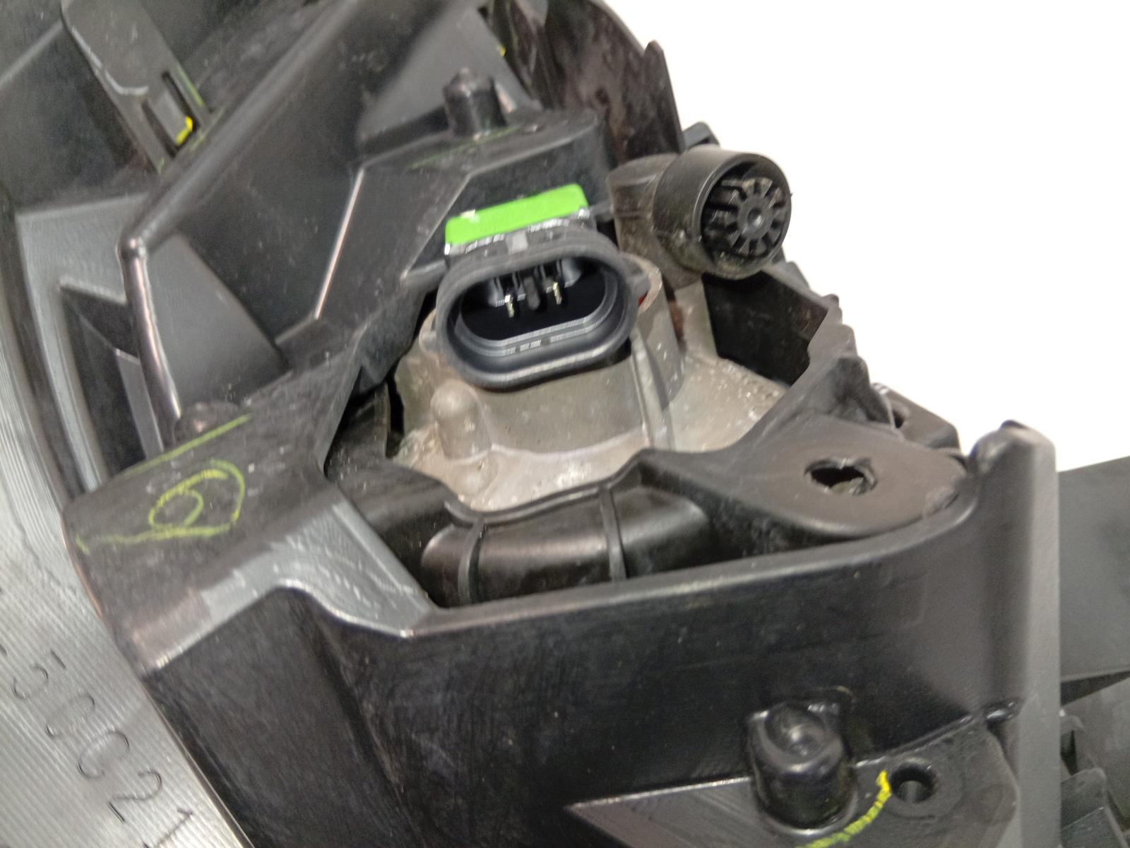 Left_Indicator_Fog_Side