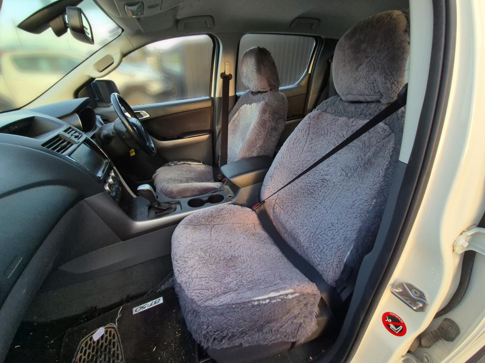Seat_Belt_Stalk