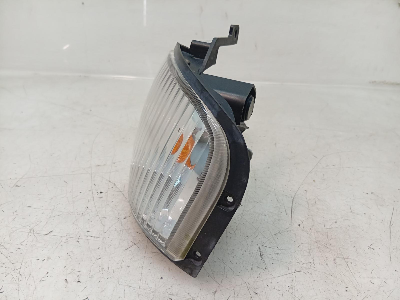 Left_Indicator_Fog_Side