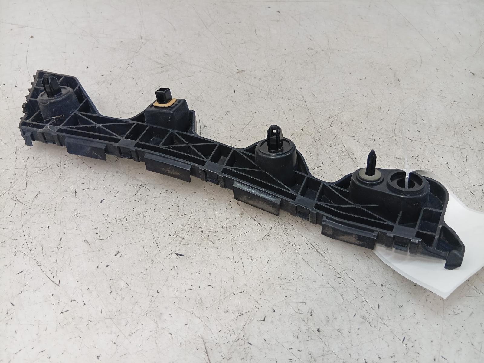 R_Bar_Bracket_Reinfo