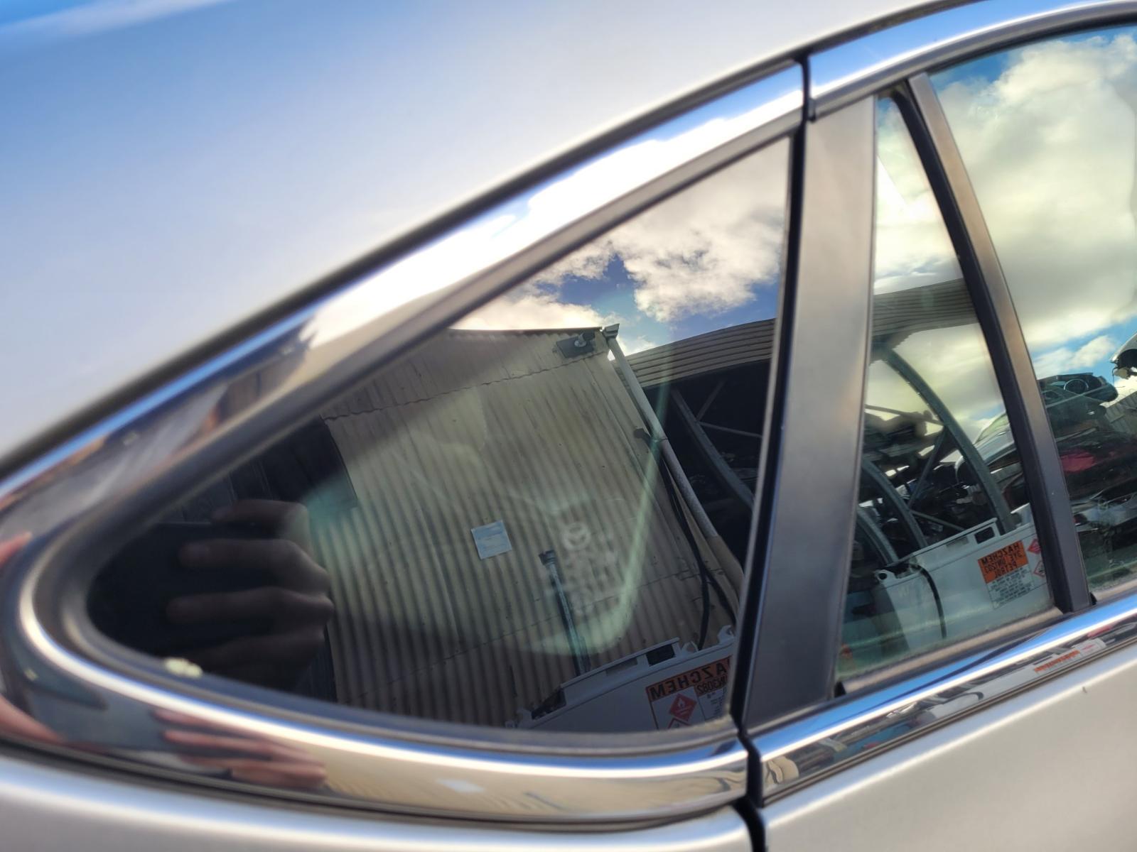 Right_Rear_Side_Glass