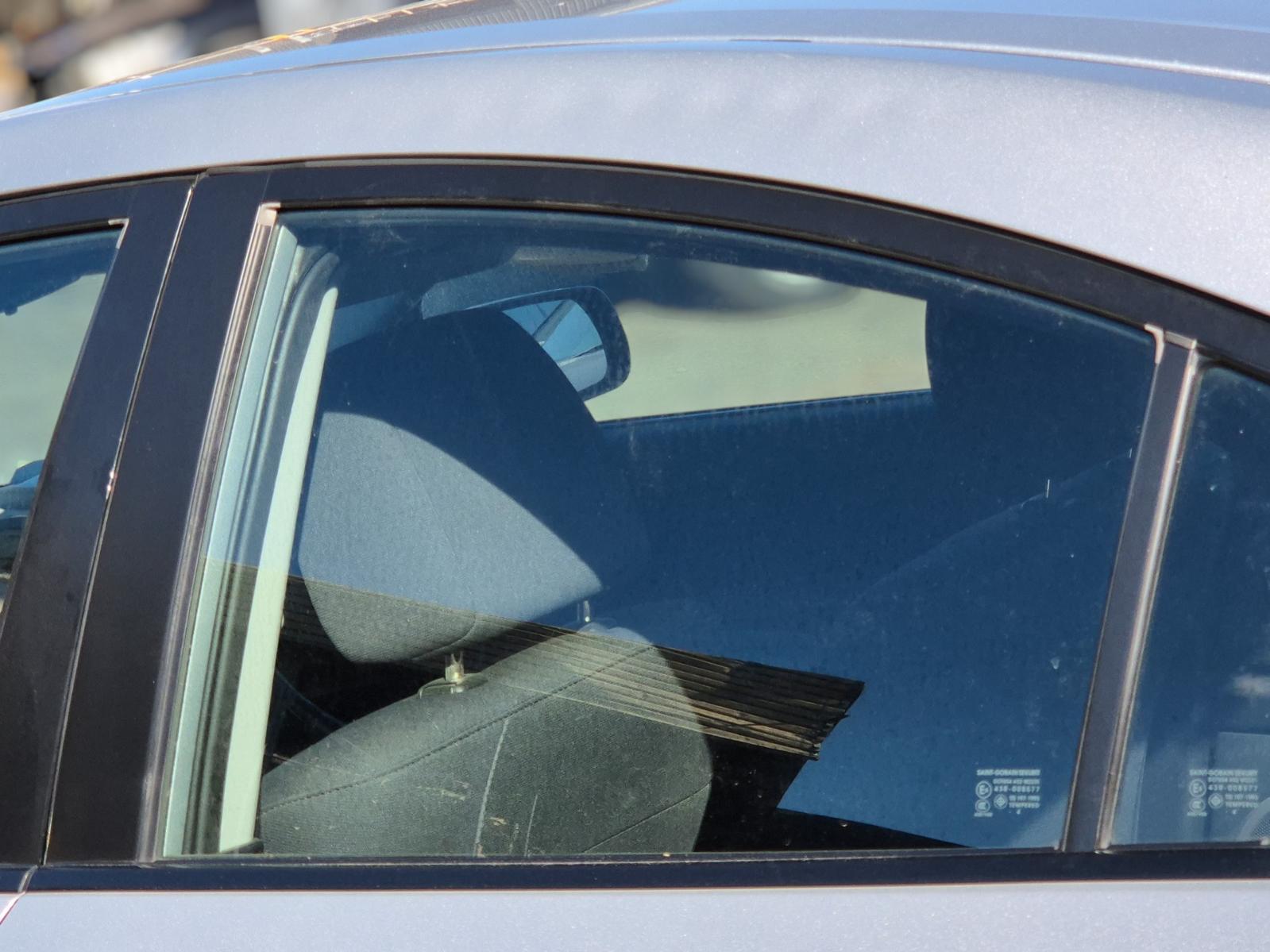 Left_Rear_Door_Window