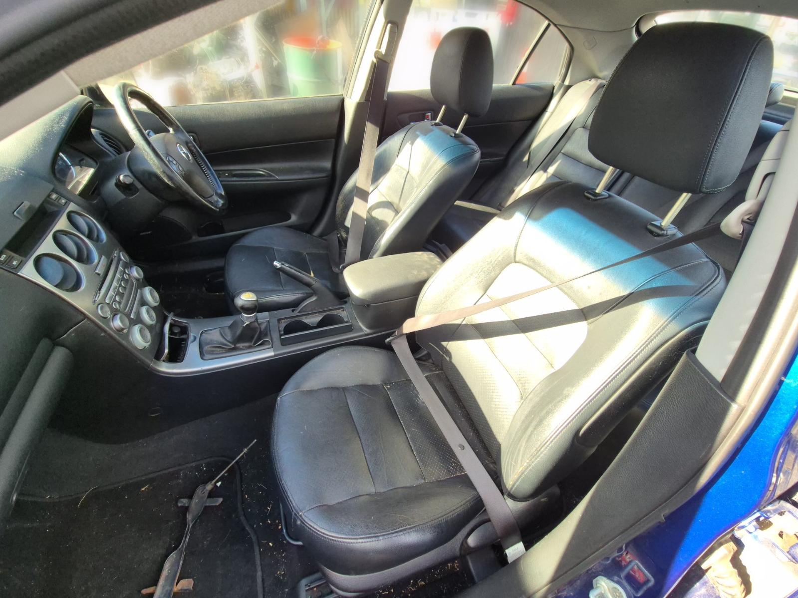 Seat_Belt_Stalk
