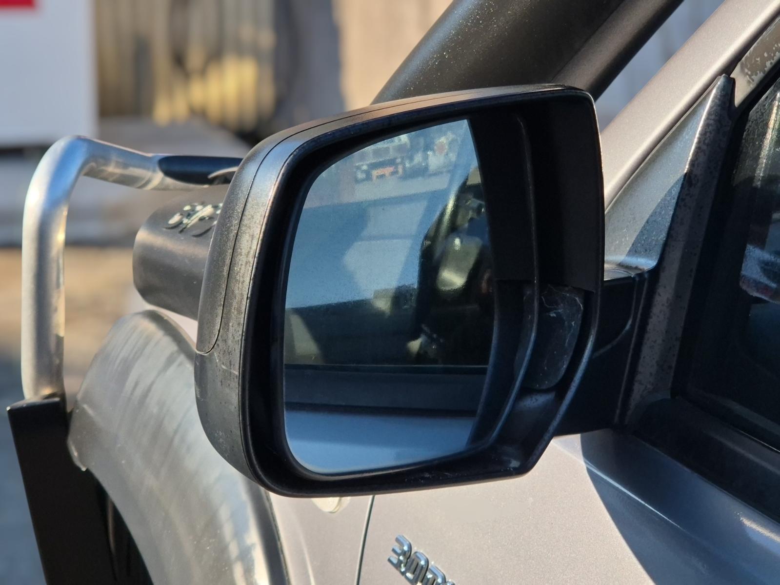 Left_Door_Mirror
