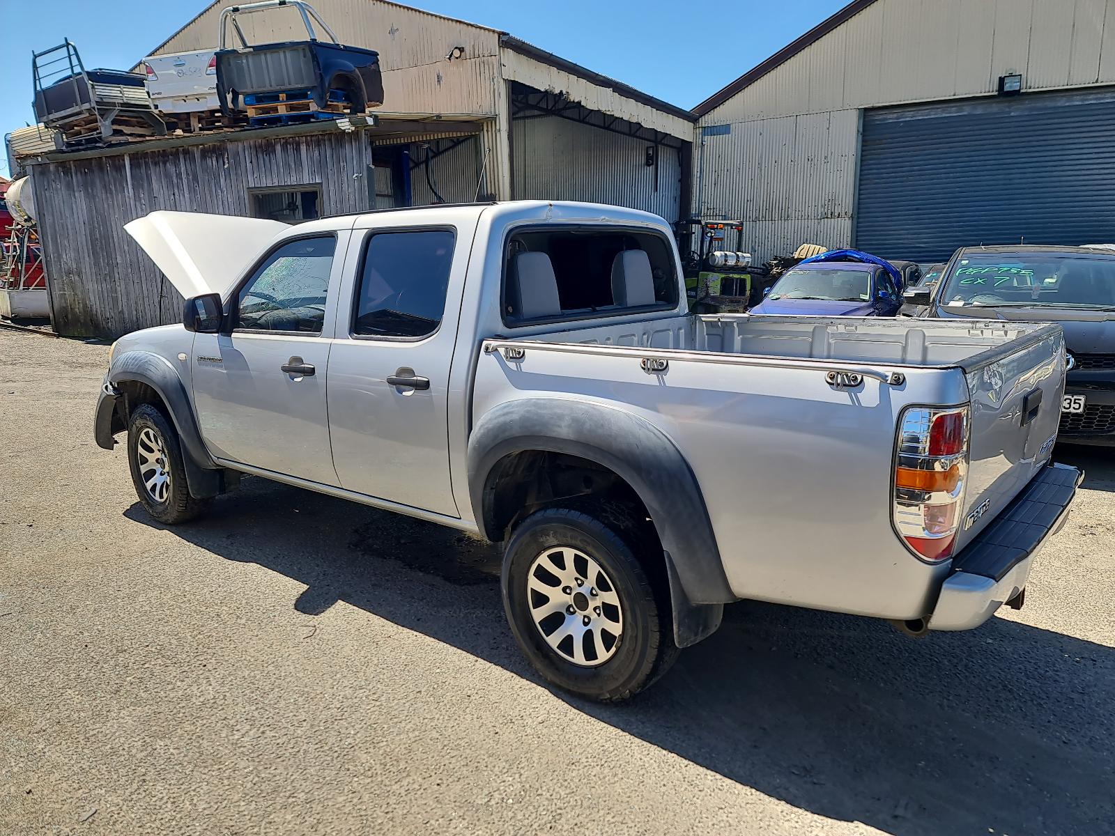 Mazda BT50 - UN 2006-2011