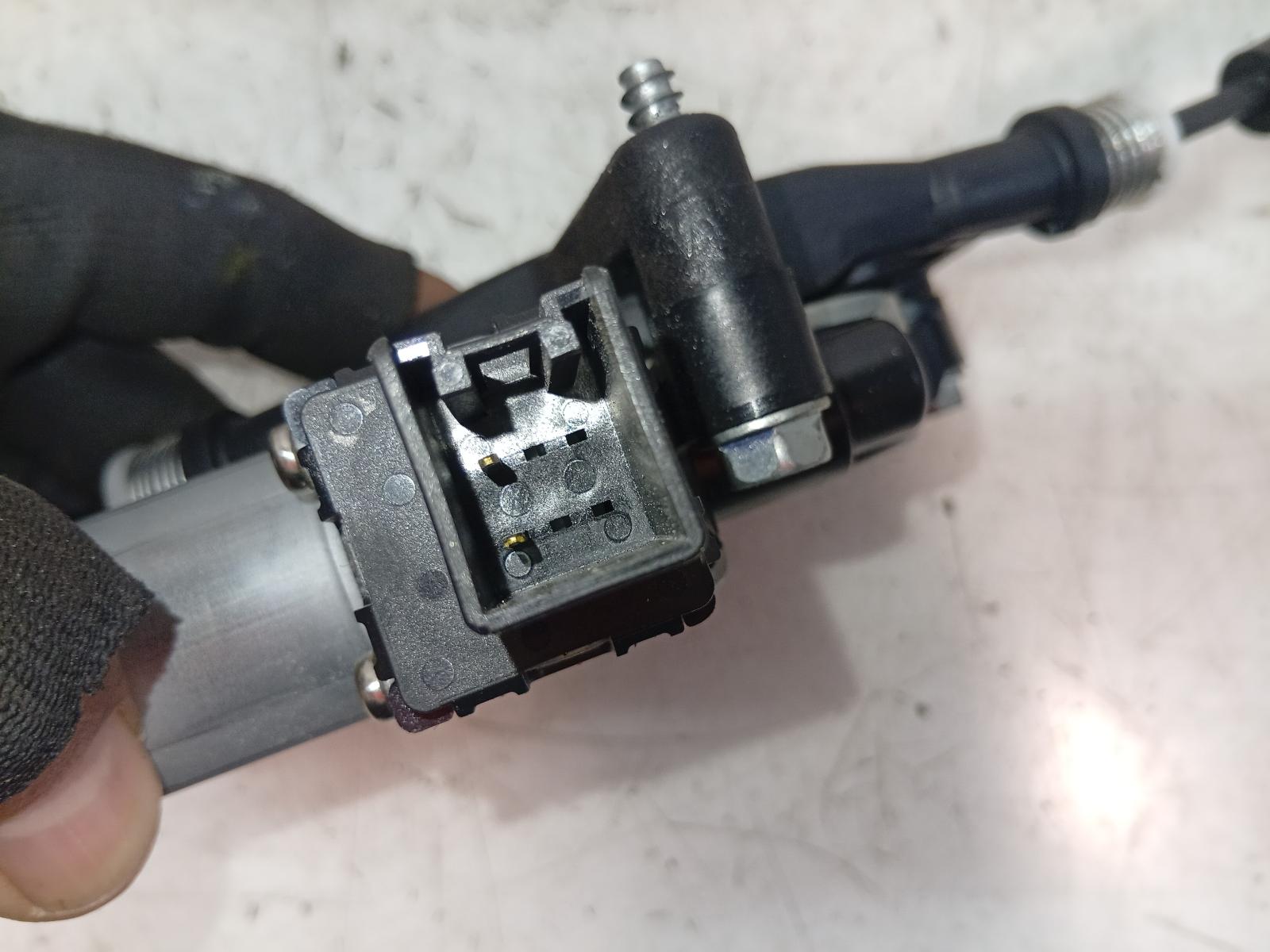 Left_Front_Window_Reg_Motor