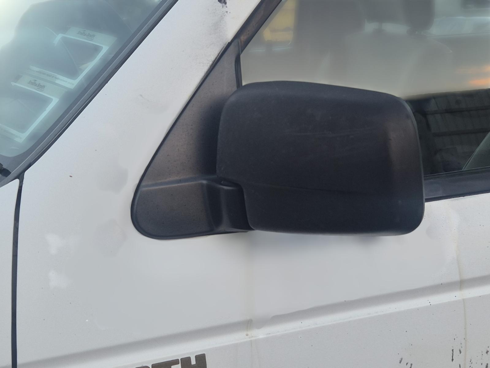 Left_Door_Mirror
