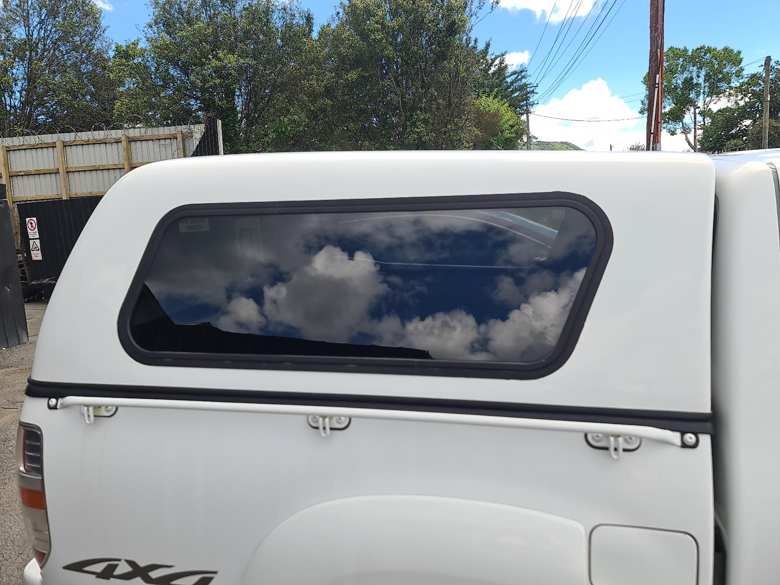 Mazda BT50 - UN 2006-2011