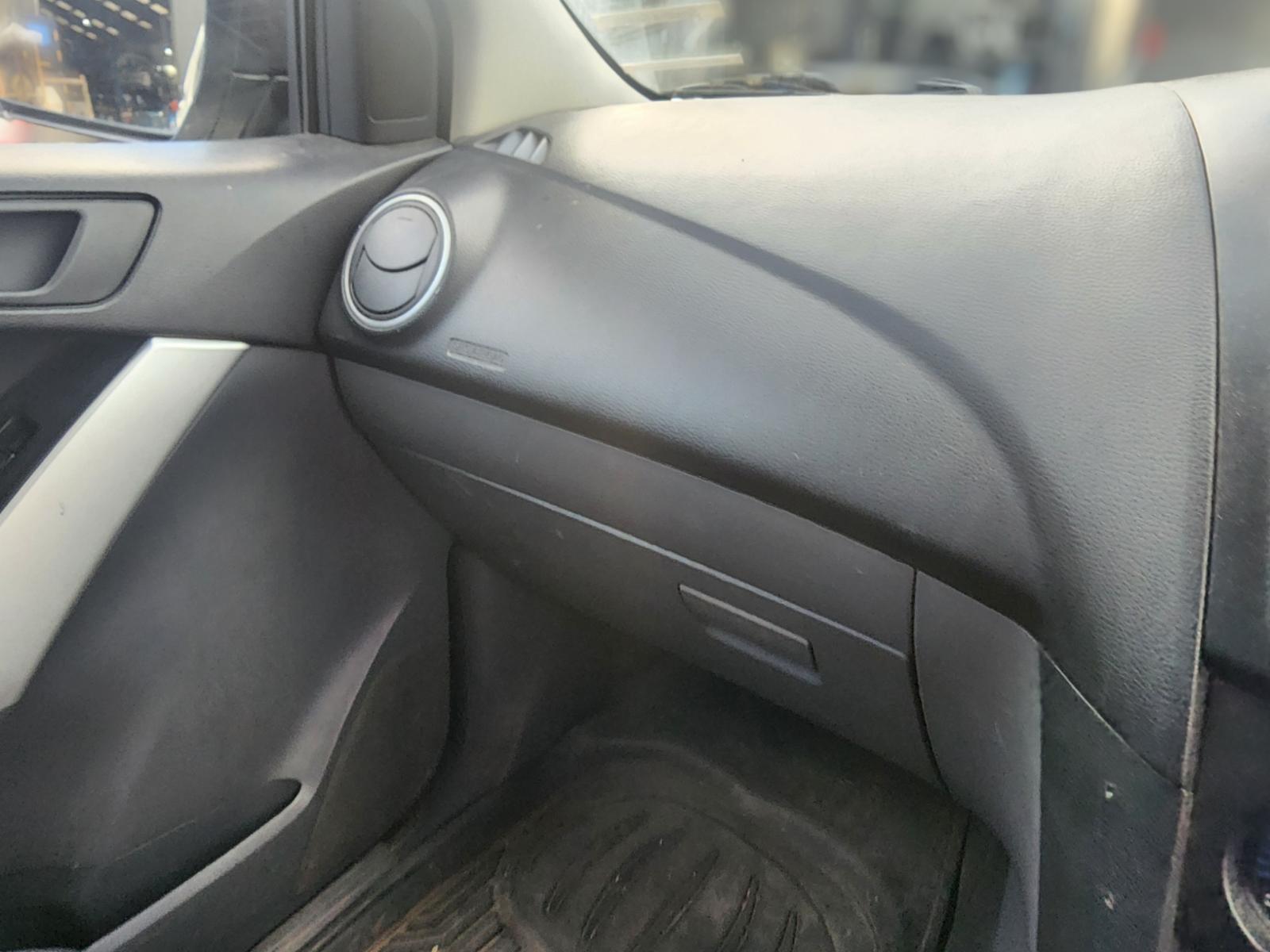 Glove_Box