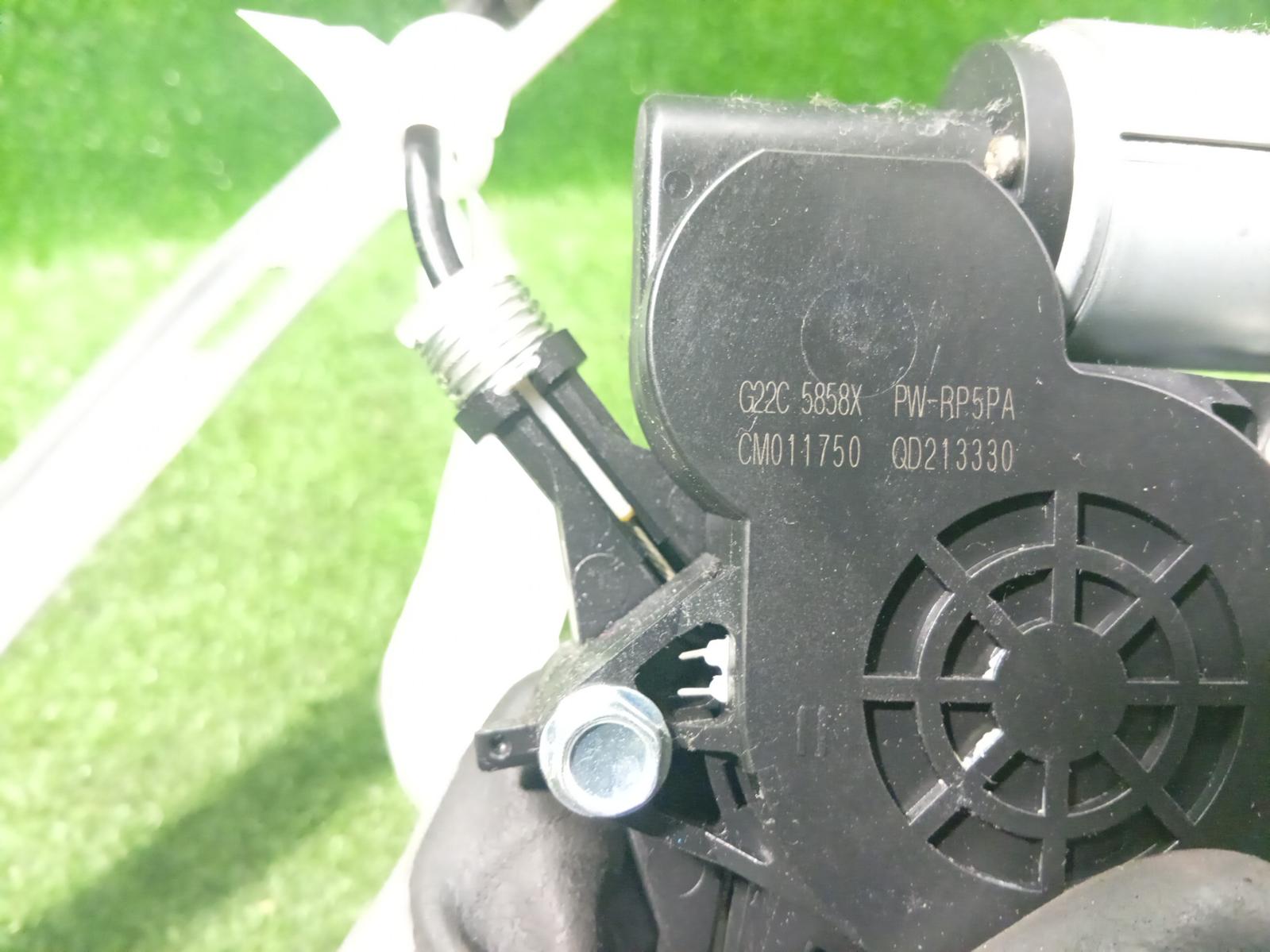 Right Front Window Reg Motor