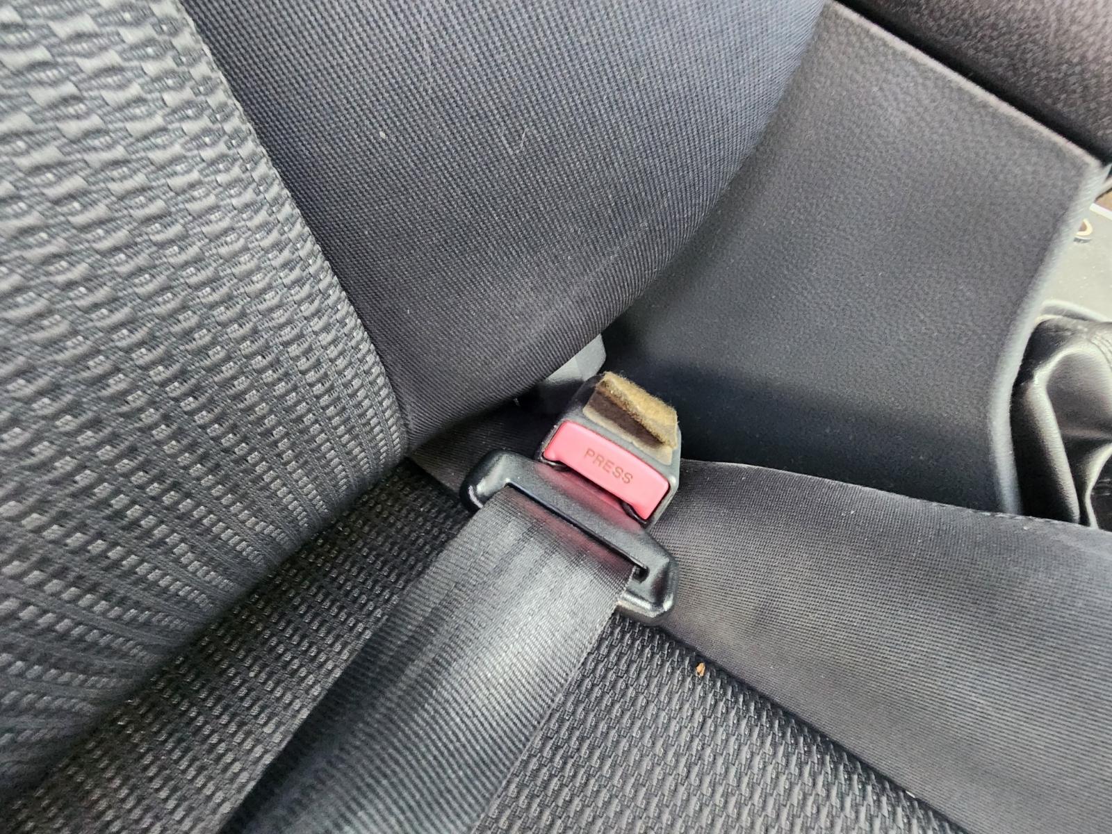 Seat_Belt_Stalk