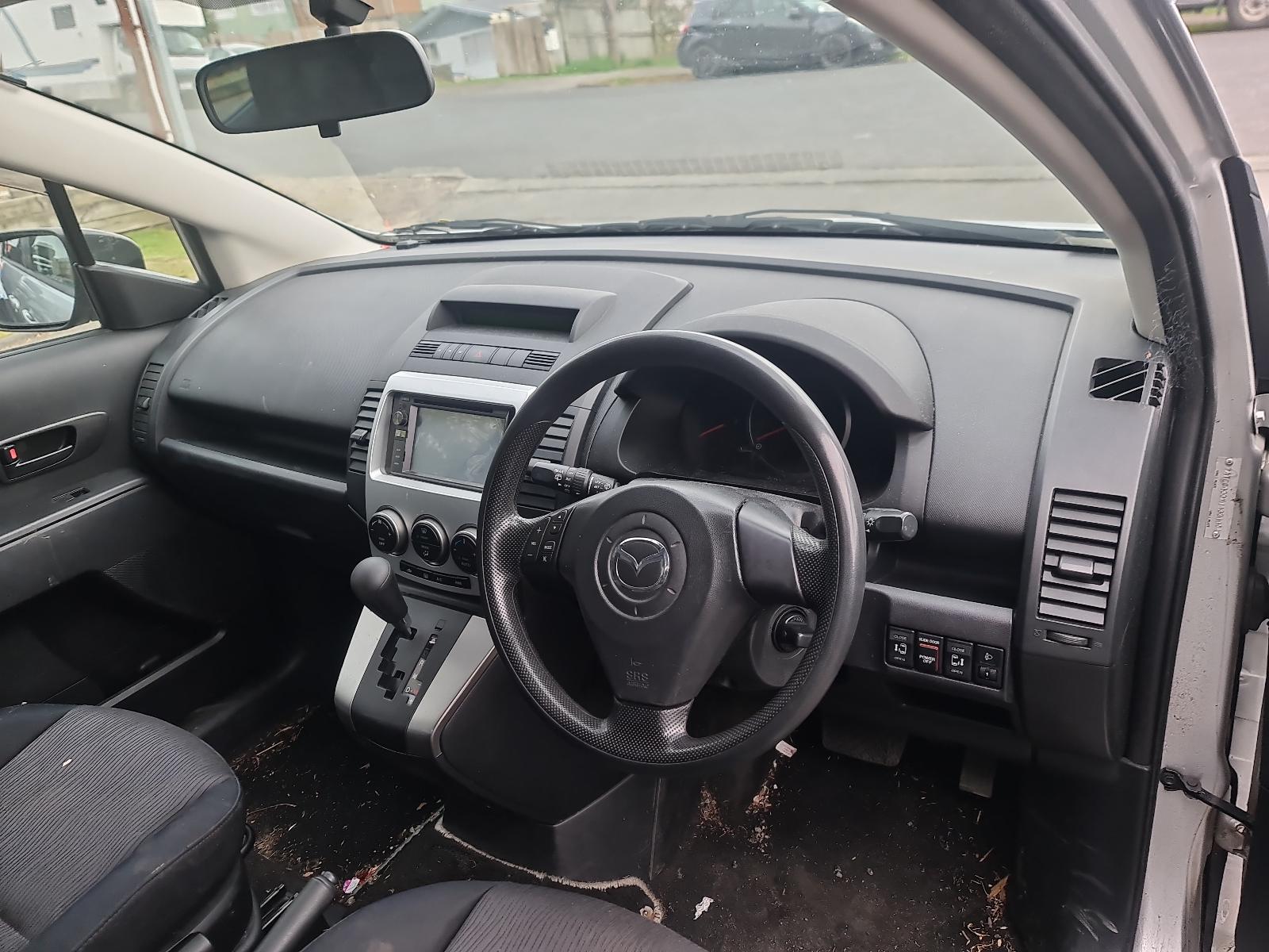 Mazda Premacy - CREW