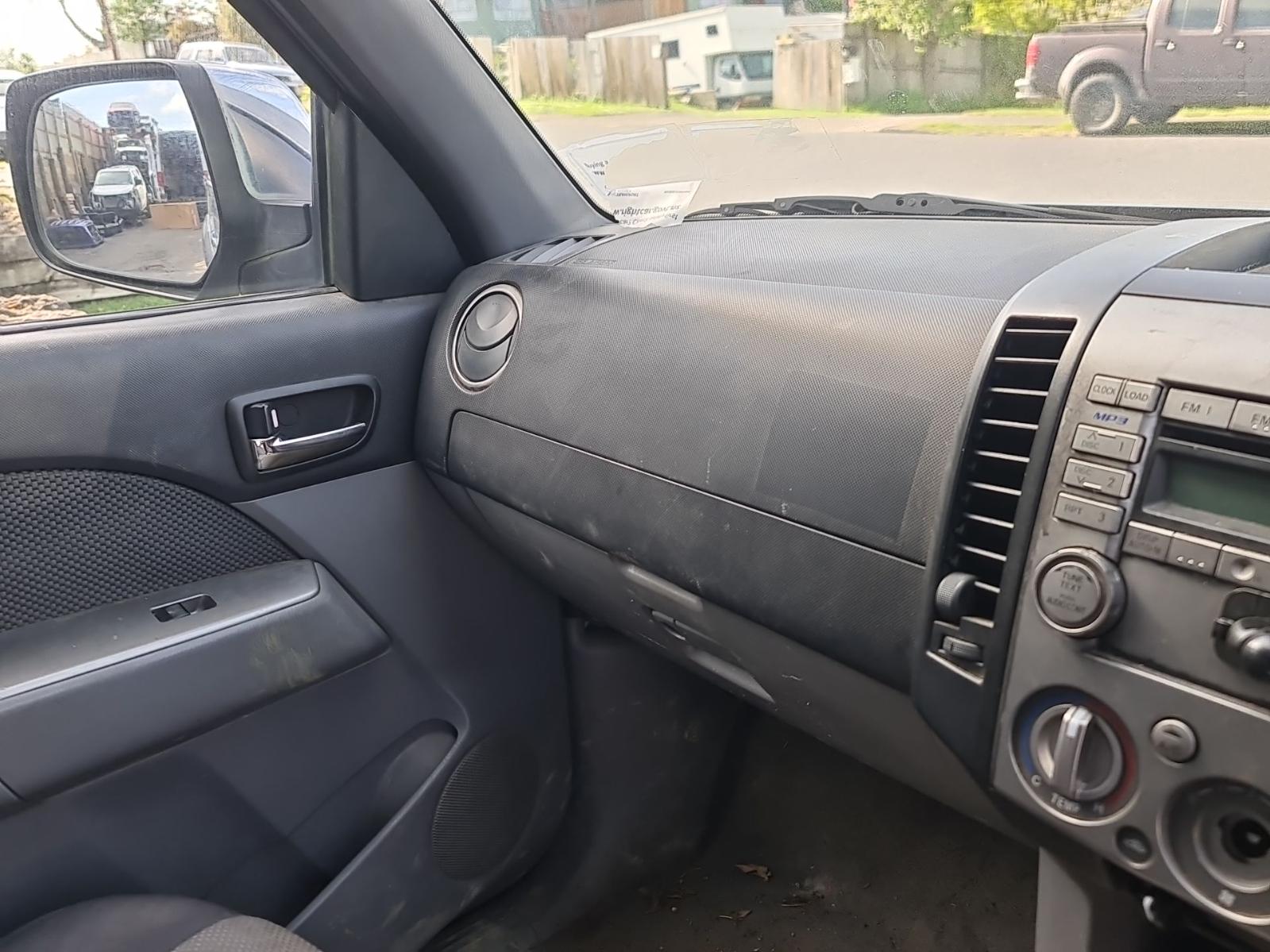 Mazda BT50 - UN 2006-2011