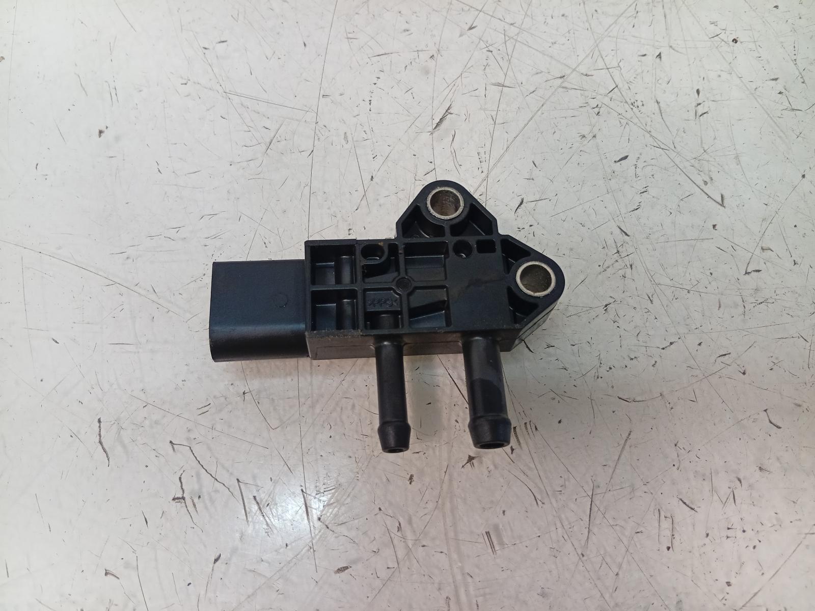 Misc_Switch_Relay