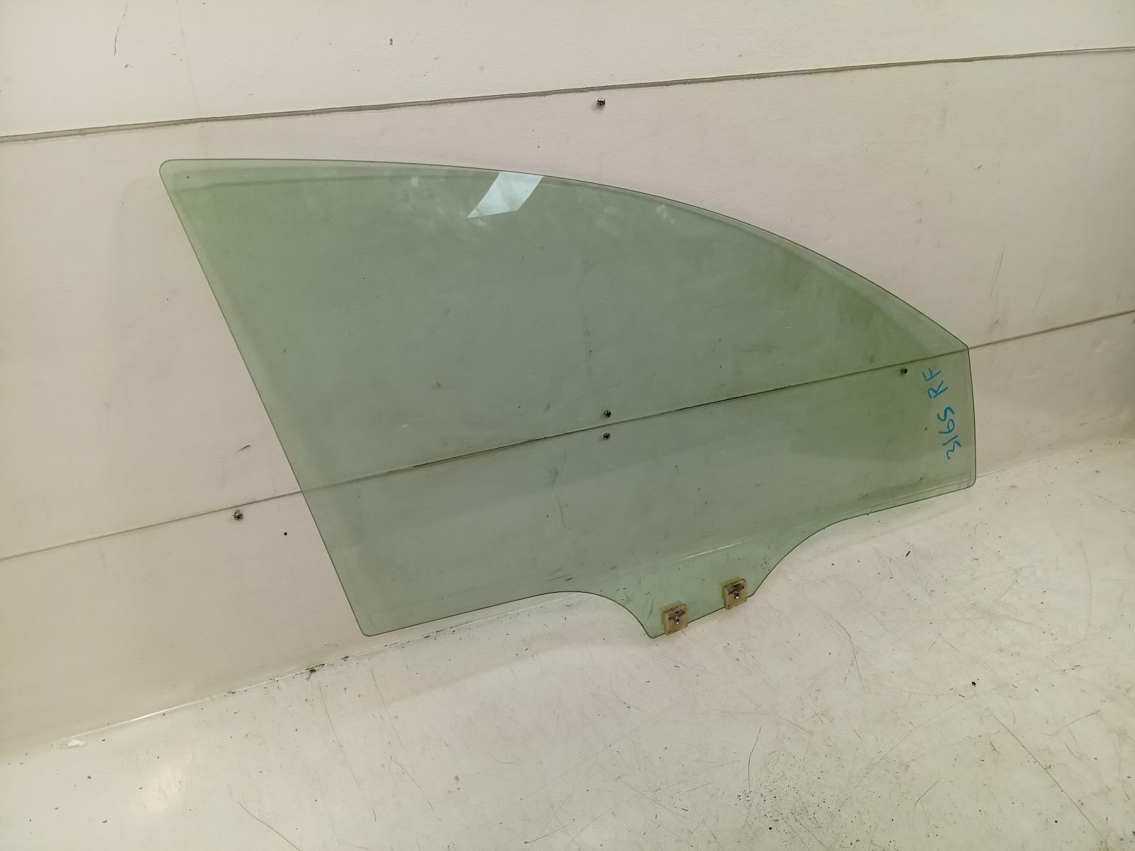 Right_Front_Door_Window