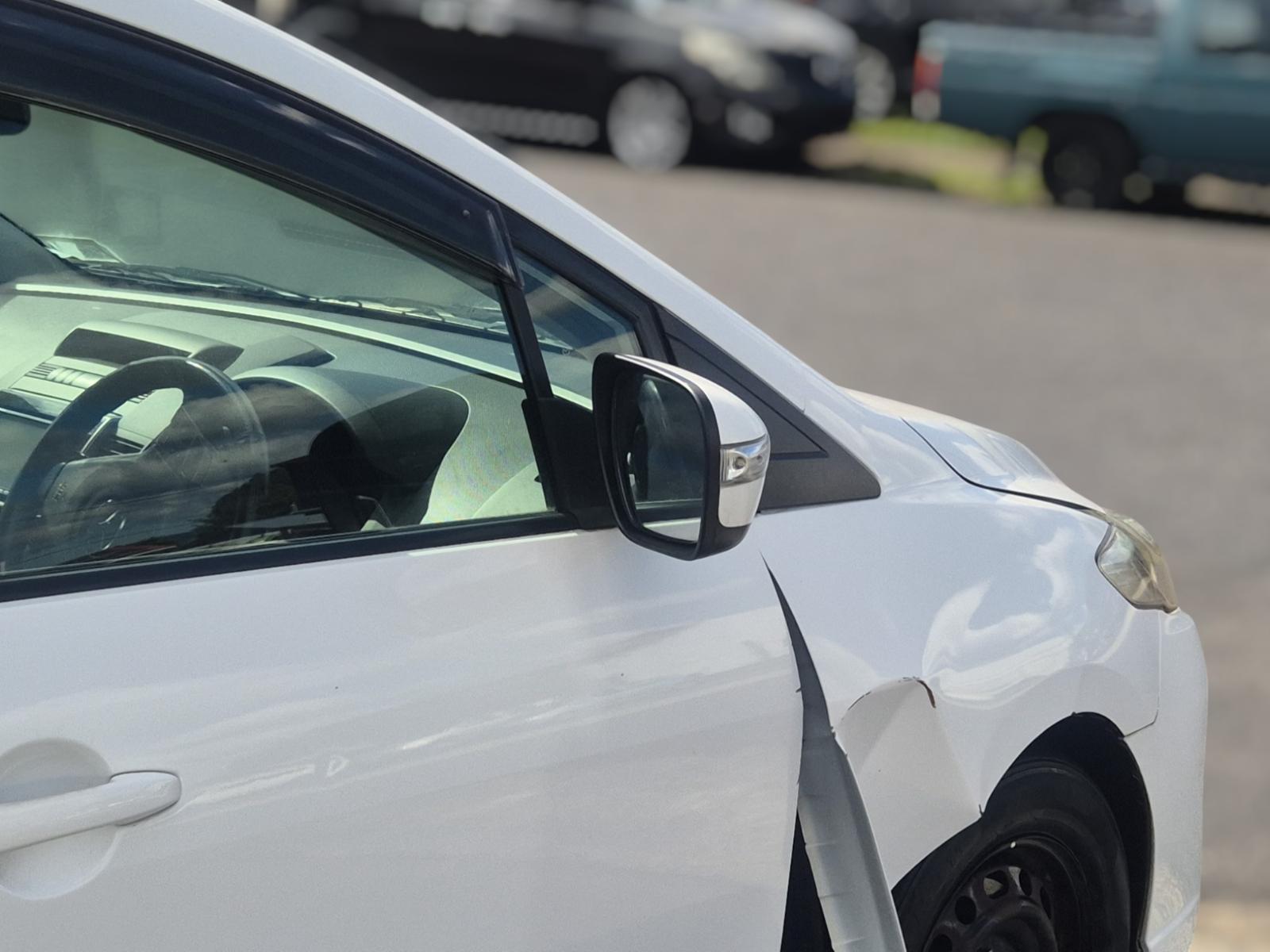 Mazda Premacy - CREW