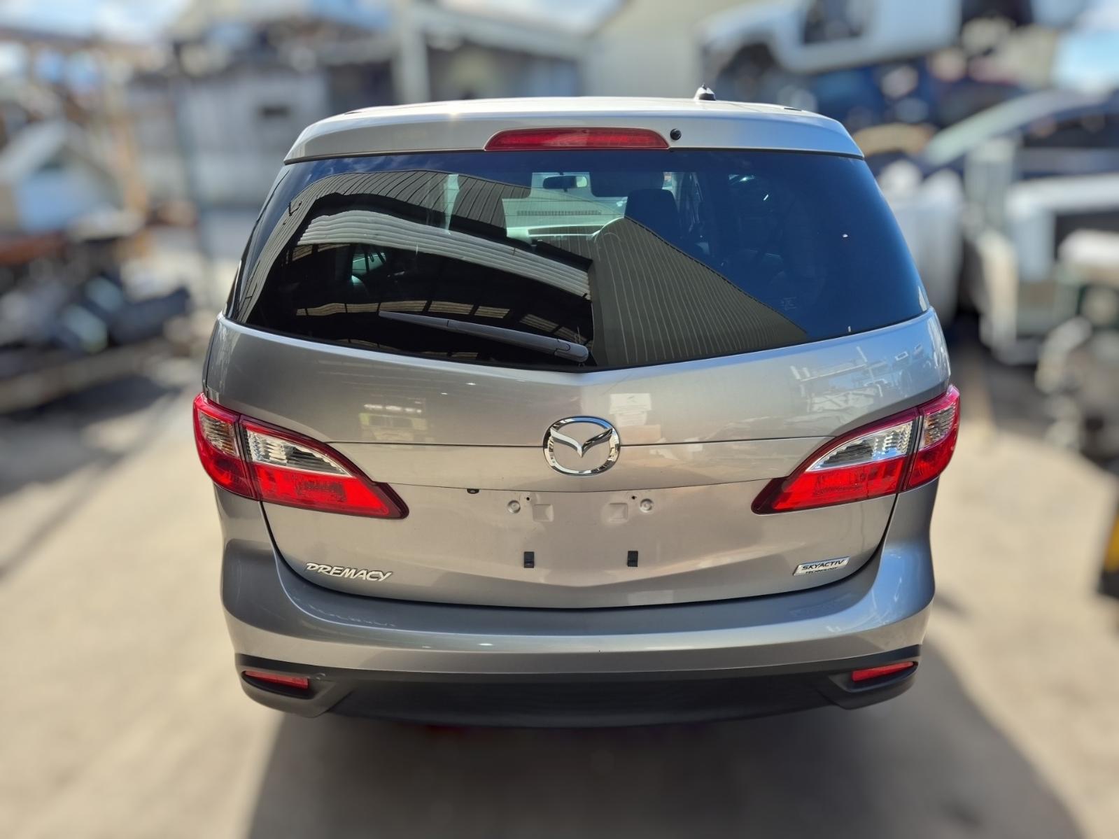 Rear_Tailgate_Glass