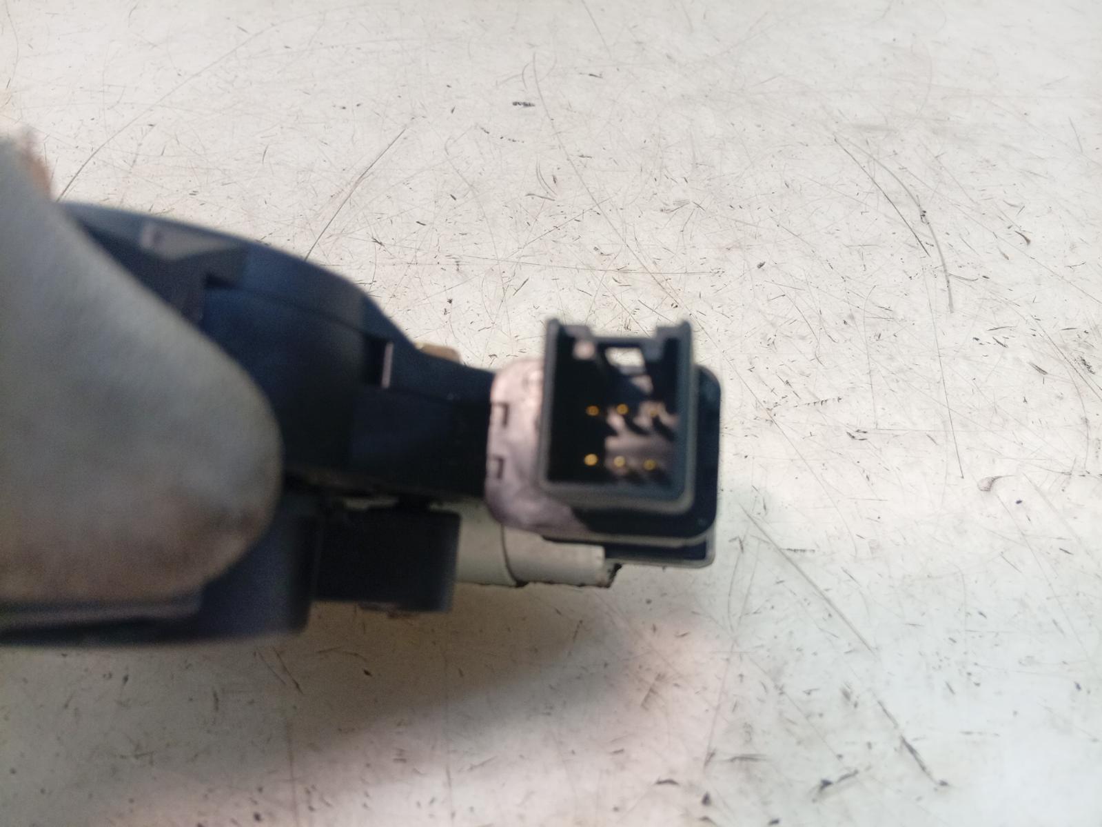 Right_Front_Window_Reg_Motor