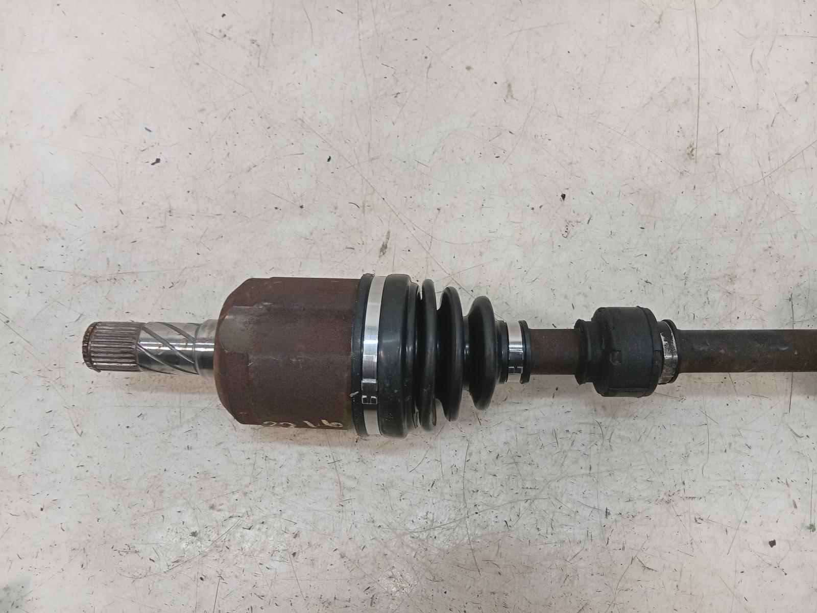 Left_Driveshaft