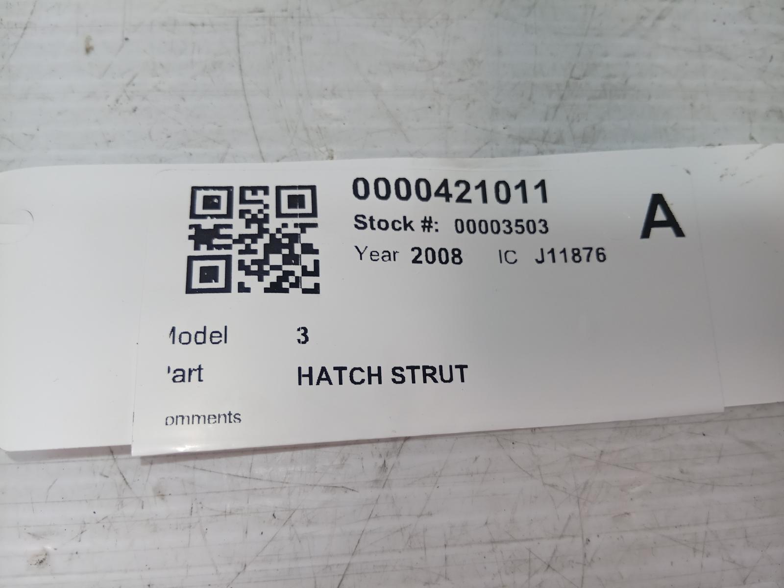 Hatch_Strut