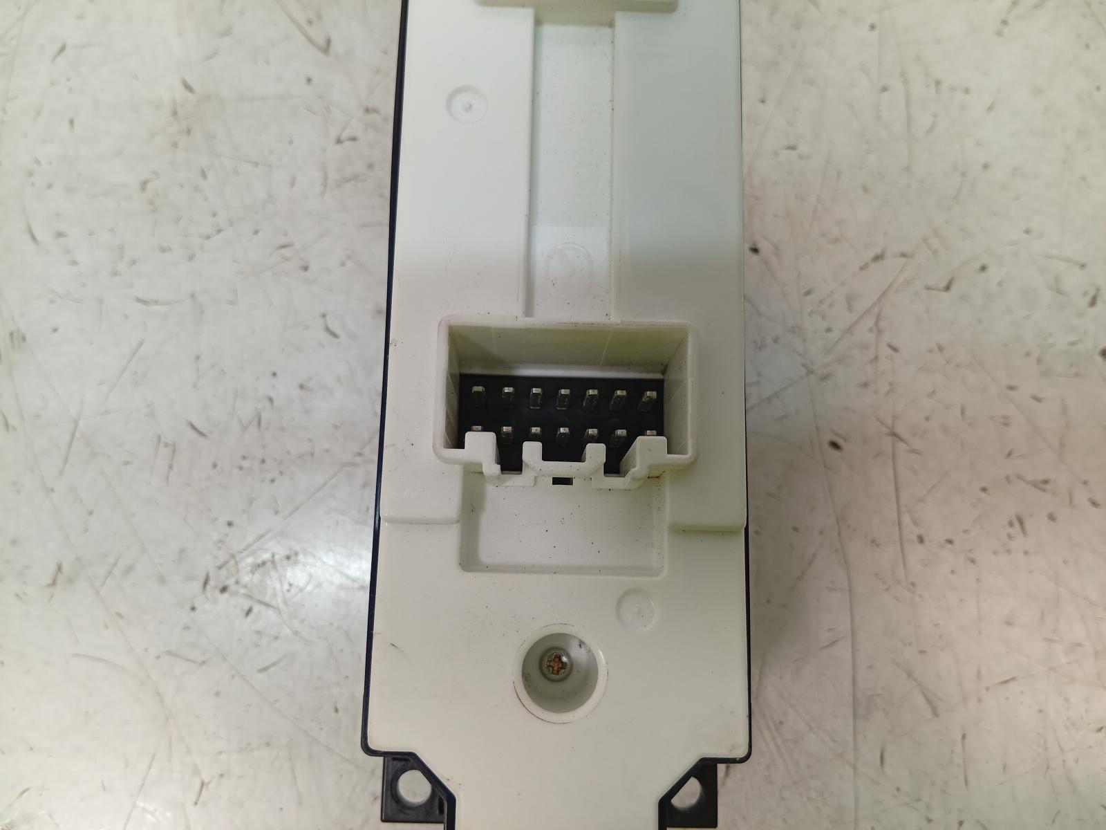 Pwr_Dr_Wind_Switch