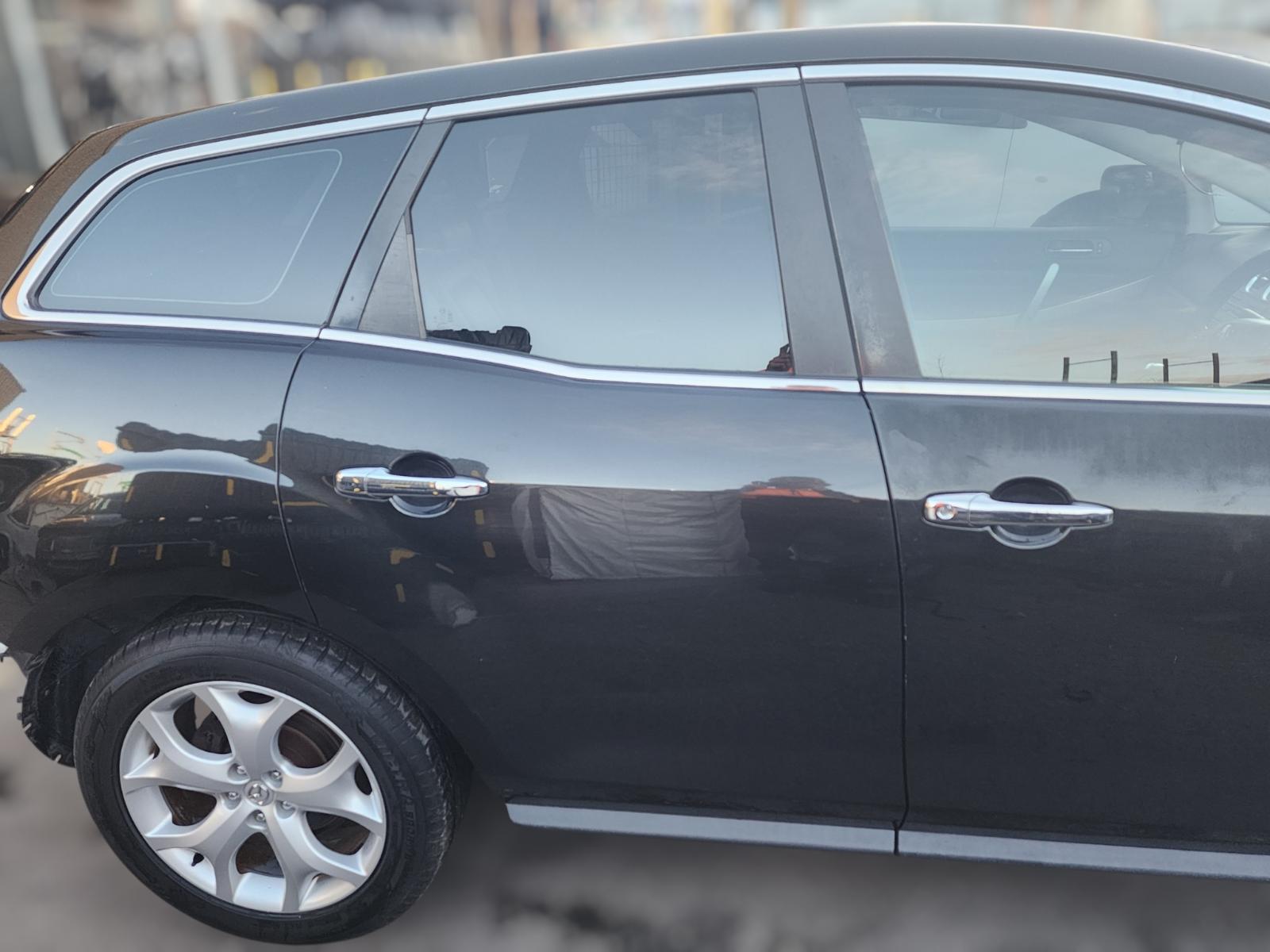 Right_Rear_Door_Sliding