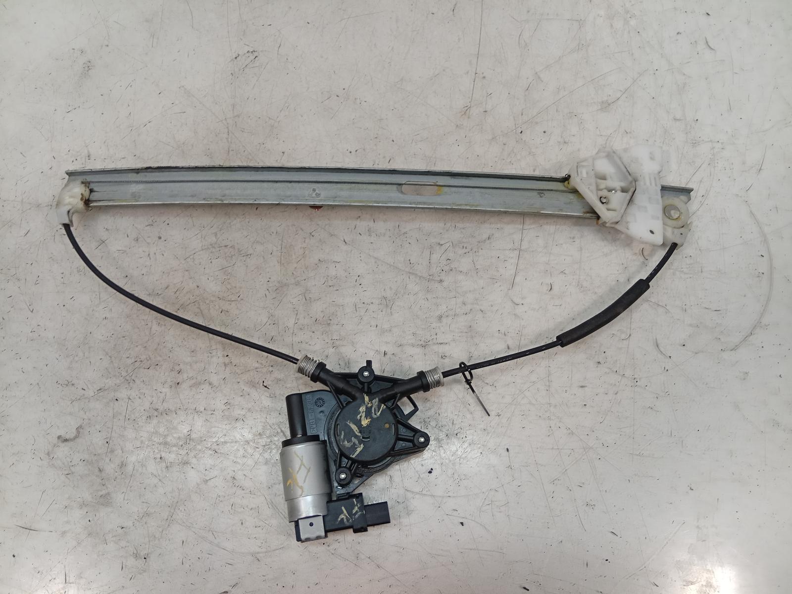 Right_Front_Window_Reg_Motor