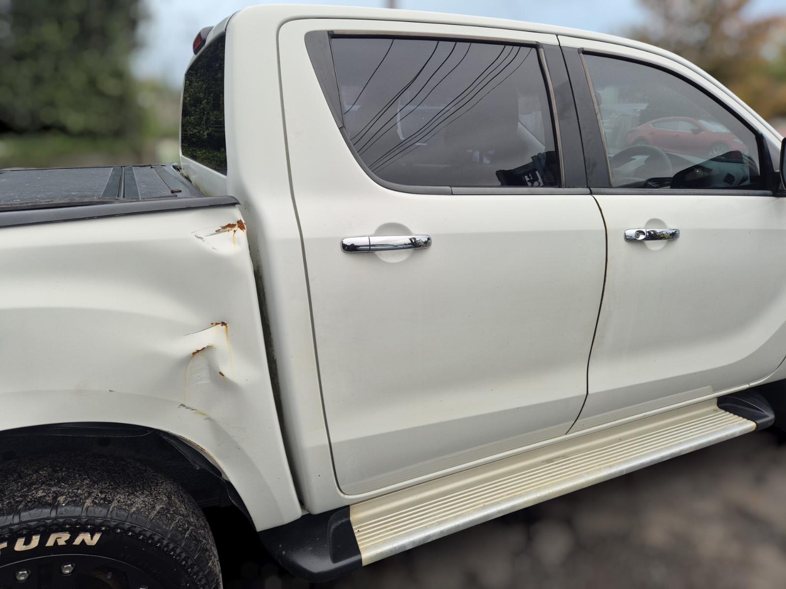 Right_Rear_Door_Sliding